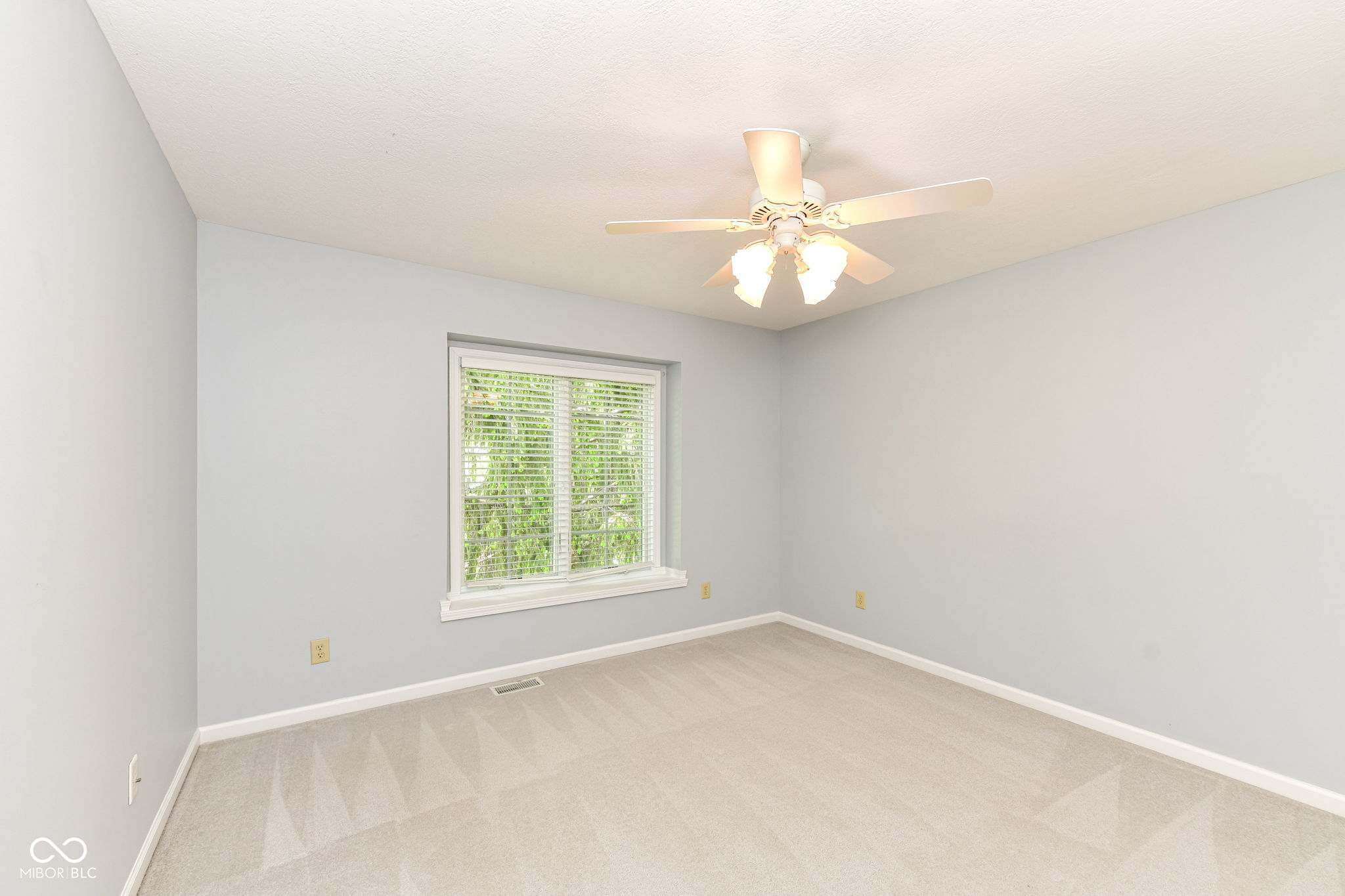1001 Arrowwood Drive