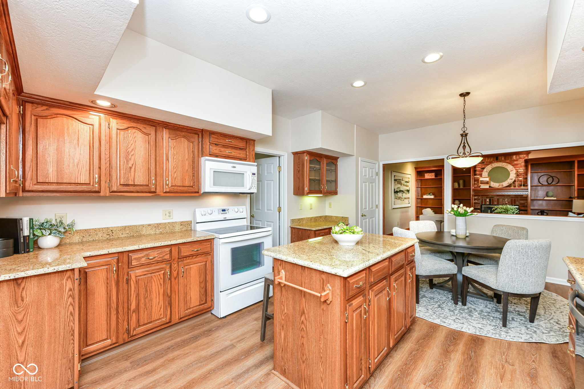 1001 Arrowwood Drive