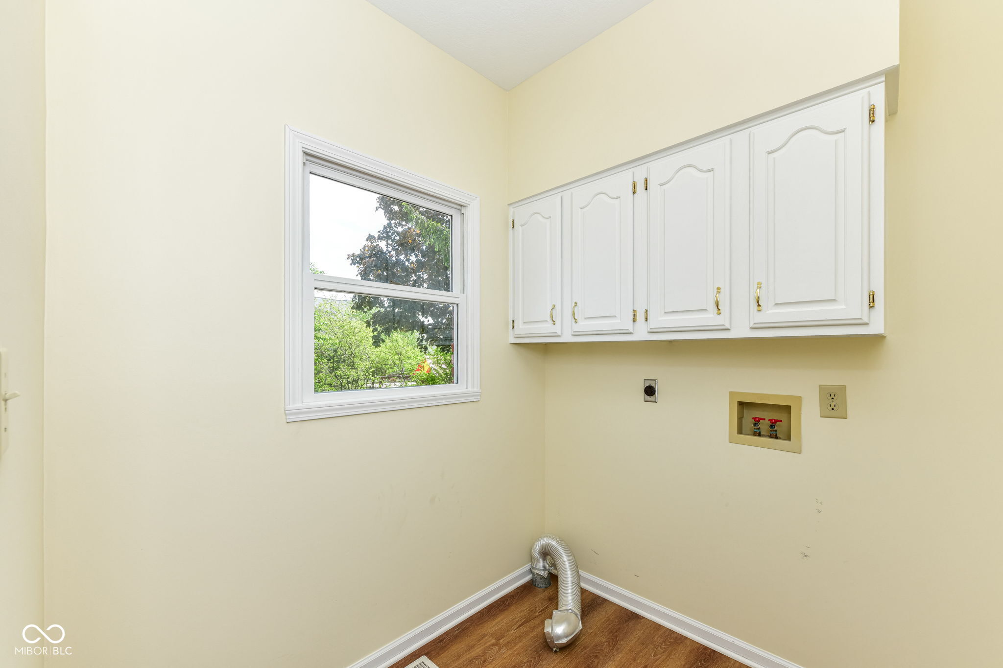 1001 Arrowwood Drive