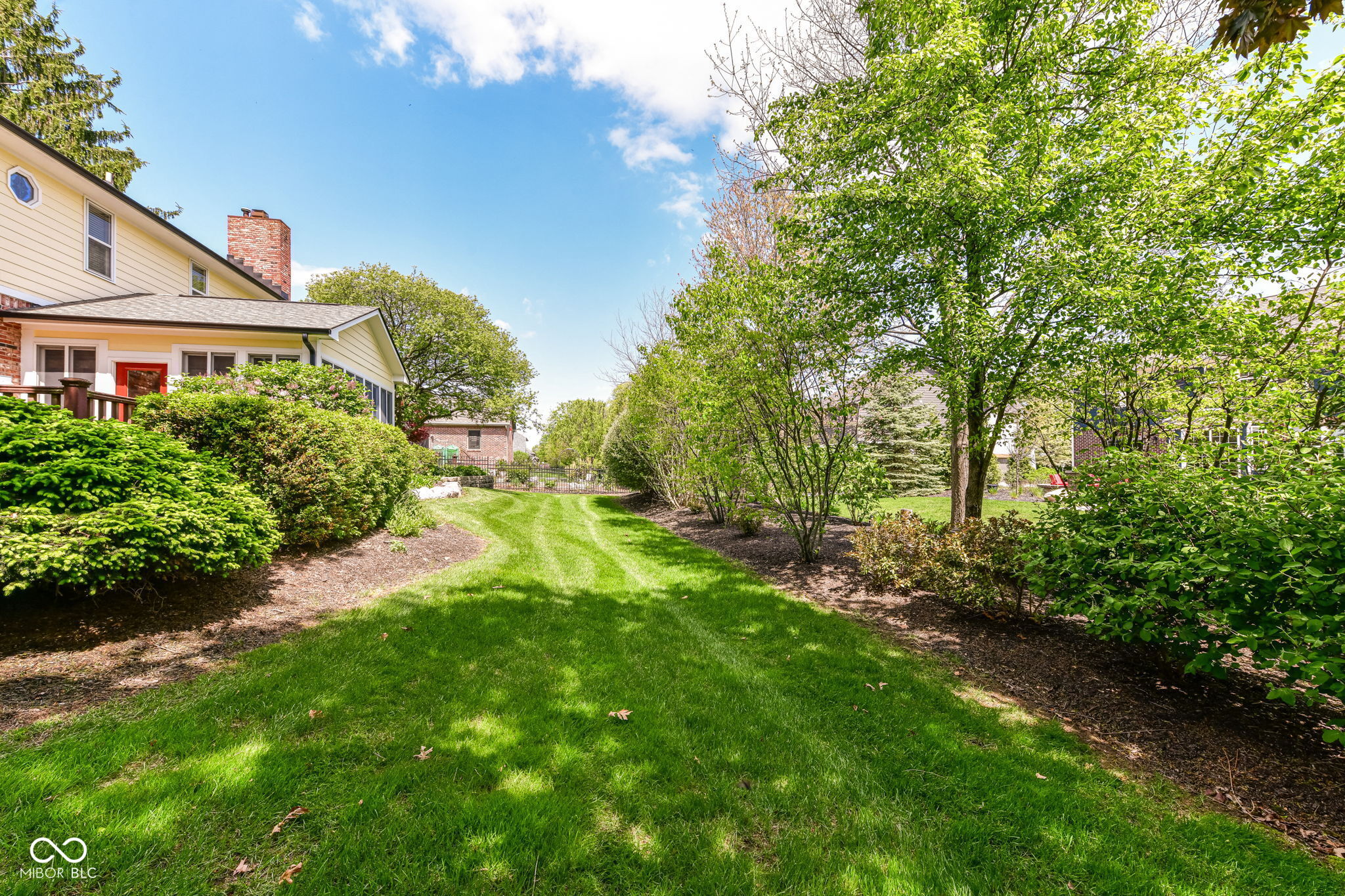 1001 Arrowwood Drive