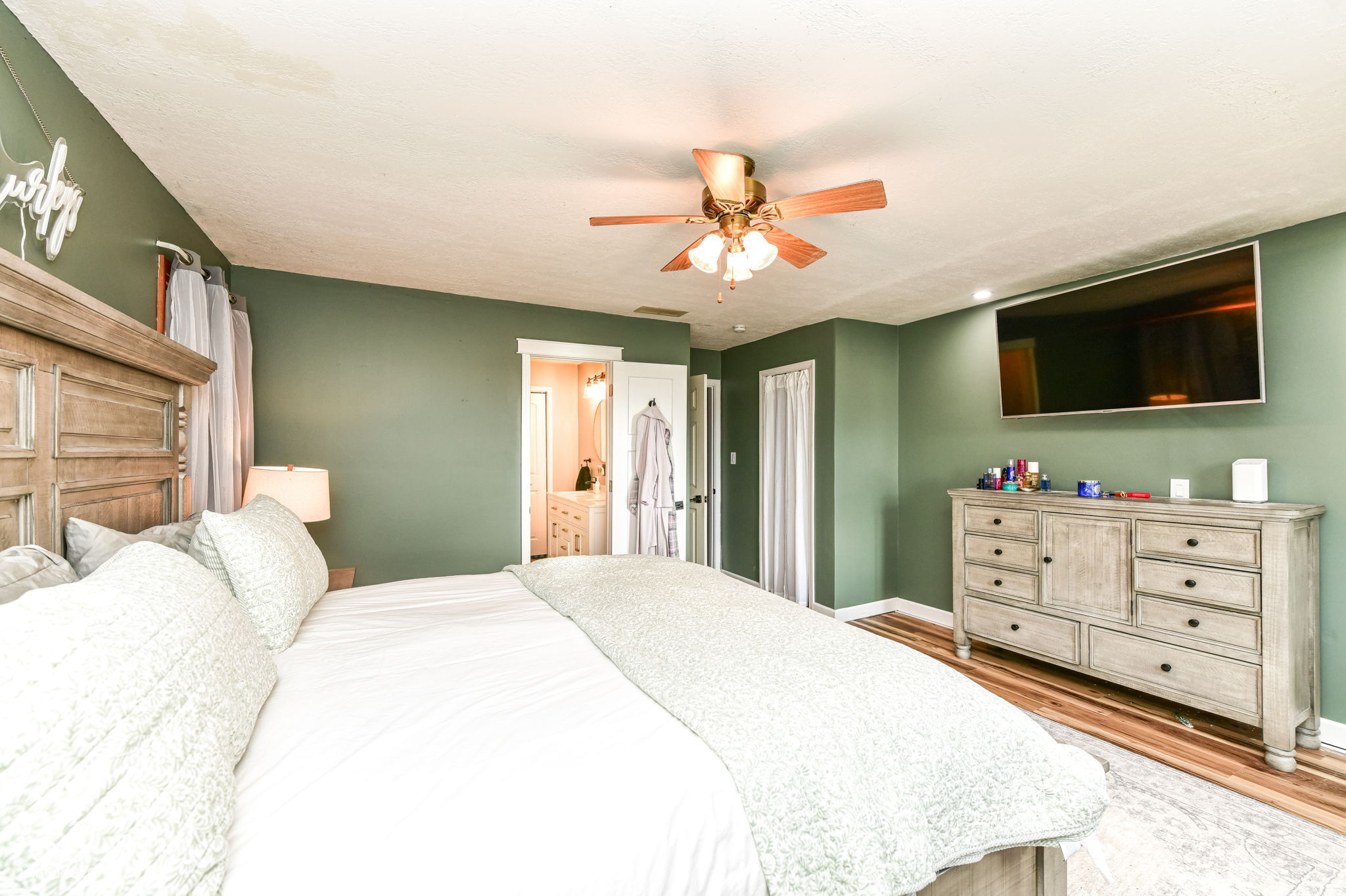 1007 Rolling Barrel Road