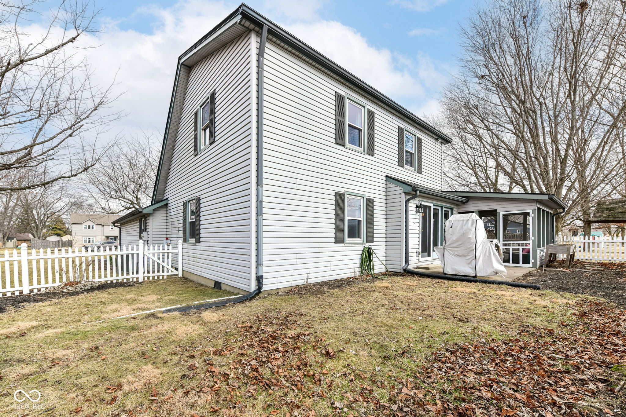 1007 Rolling Barrel Road