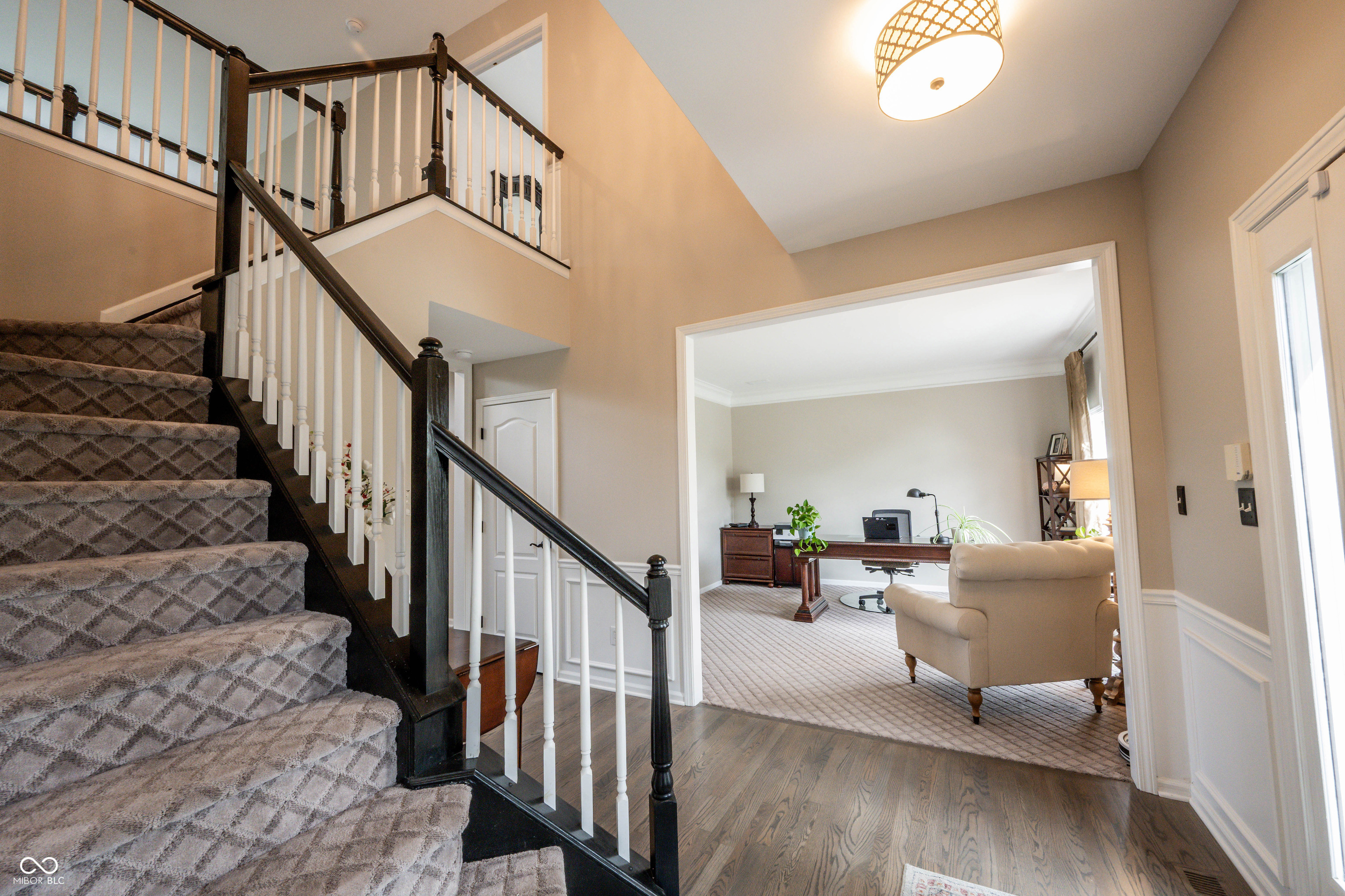 10456 Stonegate Drive