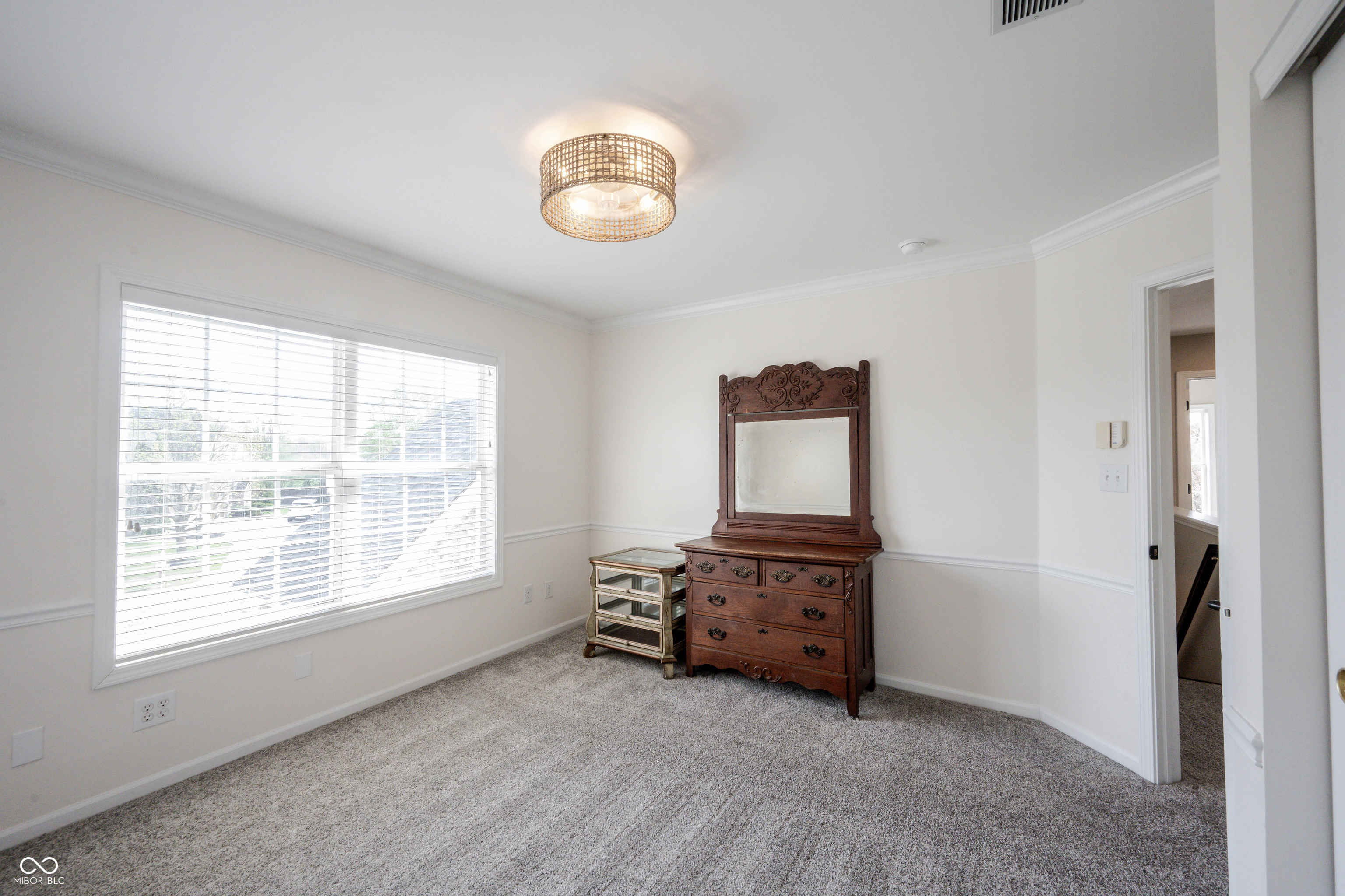 10456 Stonegate Drive