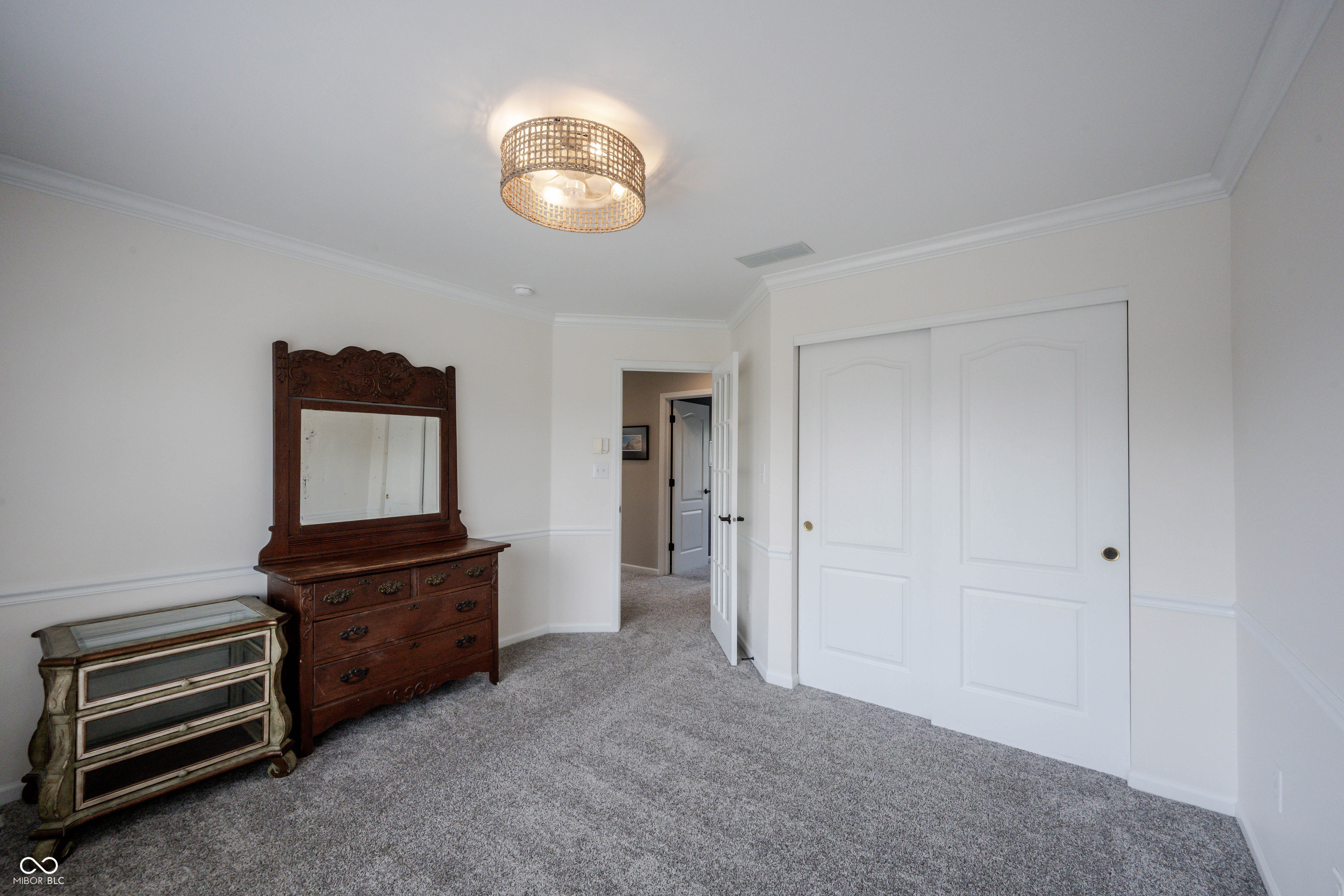 10456 Stonegate Drive