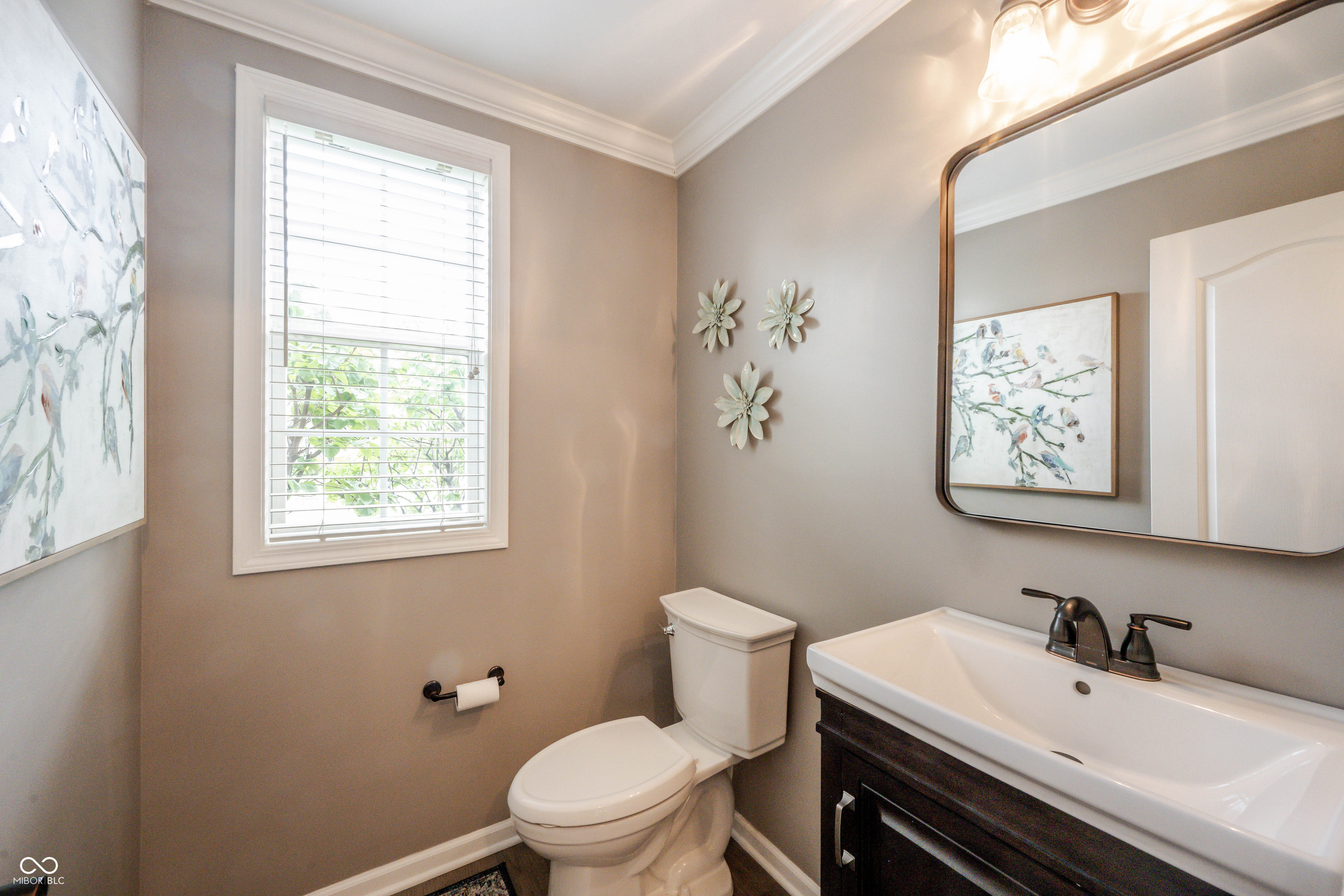 10456 Stonegate Drive