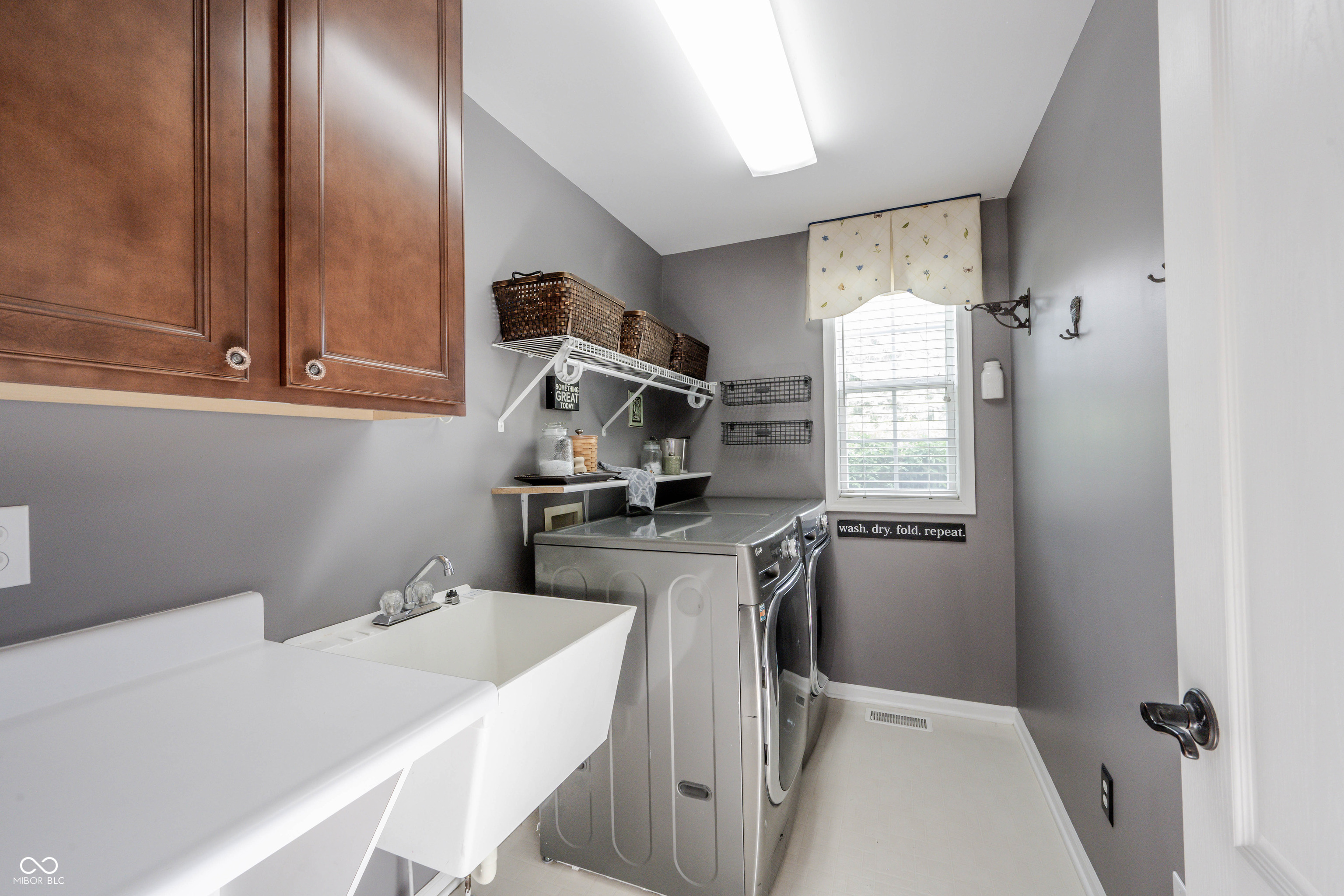 10456 Stonegate Drive