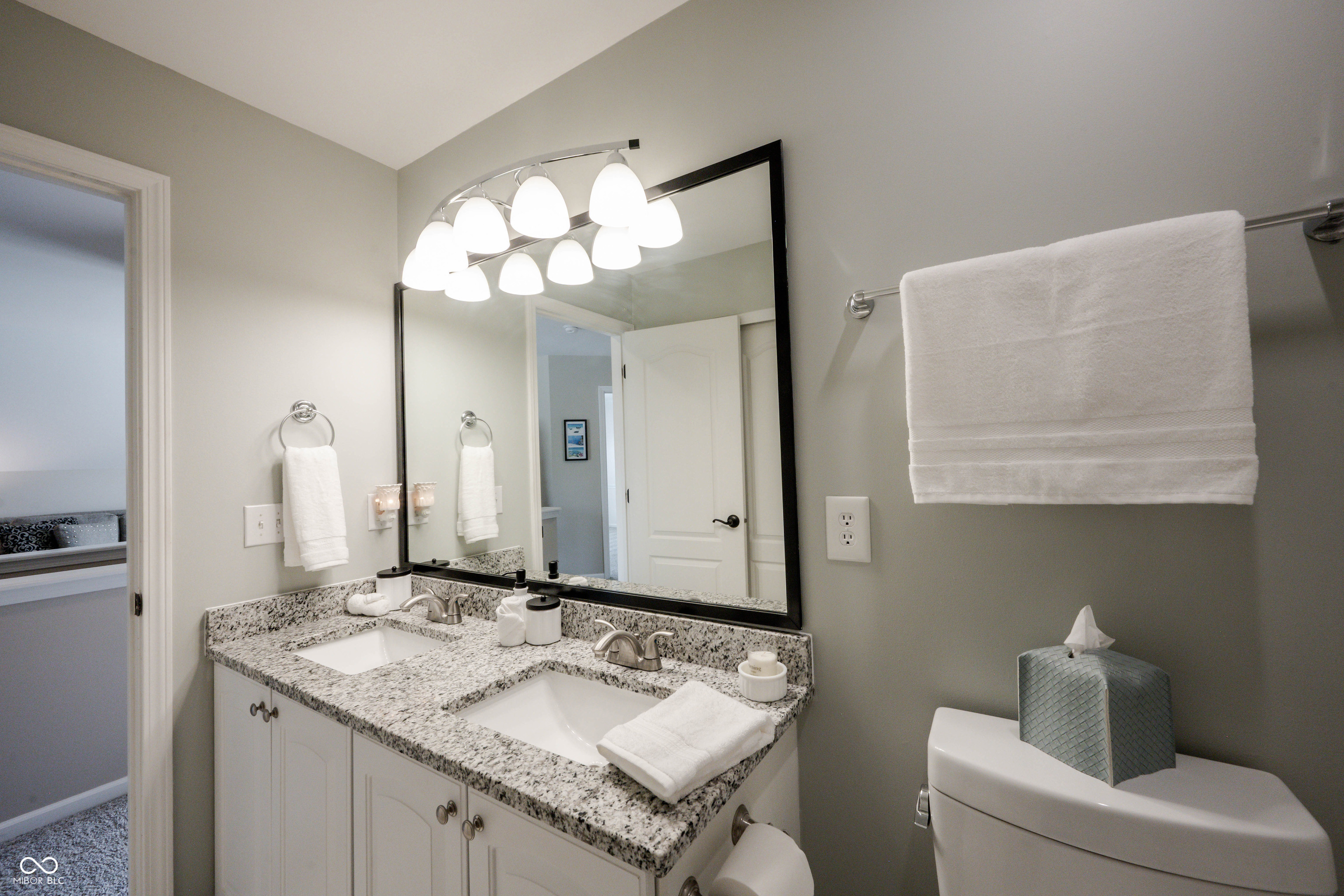 10456 Stonegate Drive