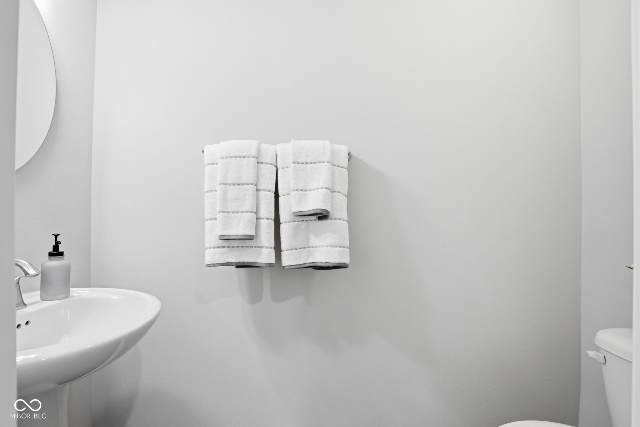 4660 W Tradwell Drive