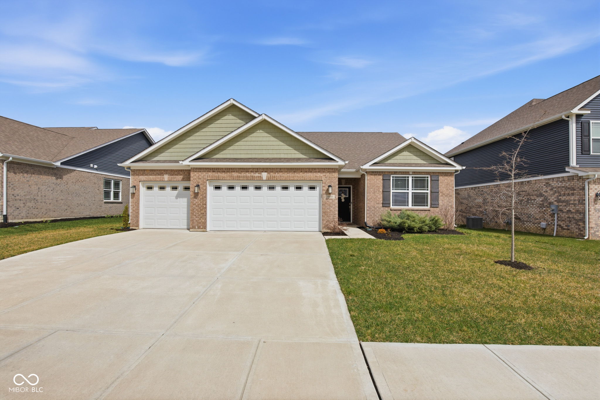 4660 W Tradwell Drive