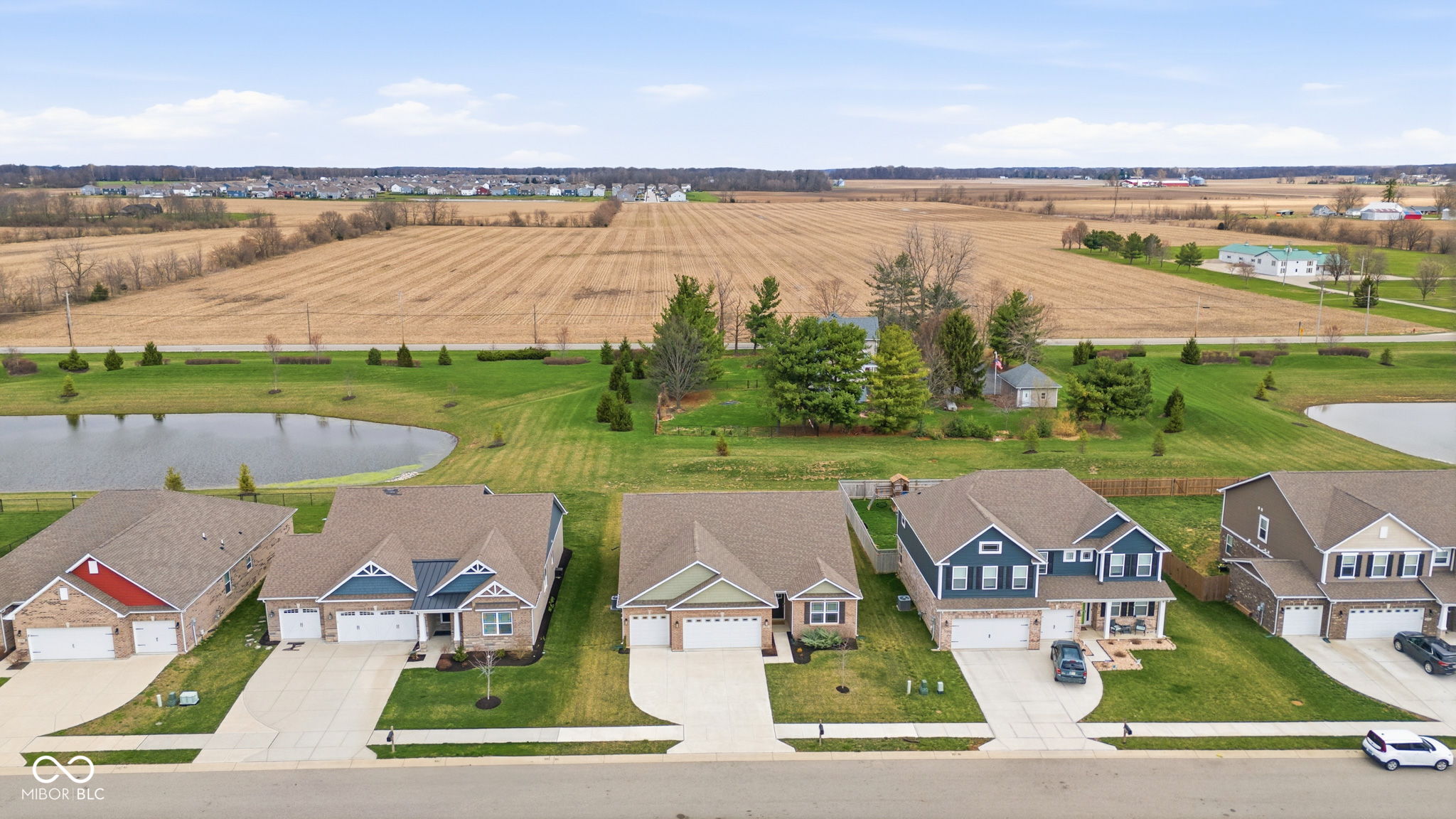 4660 W Tradwell Drive