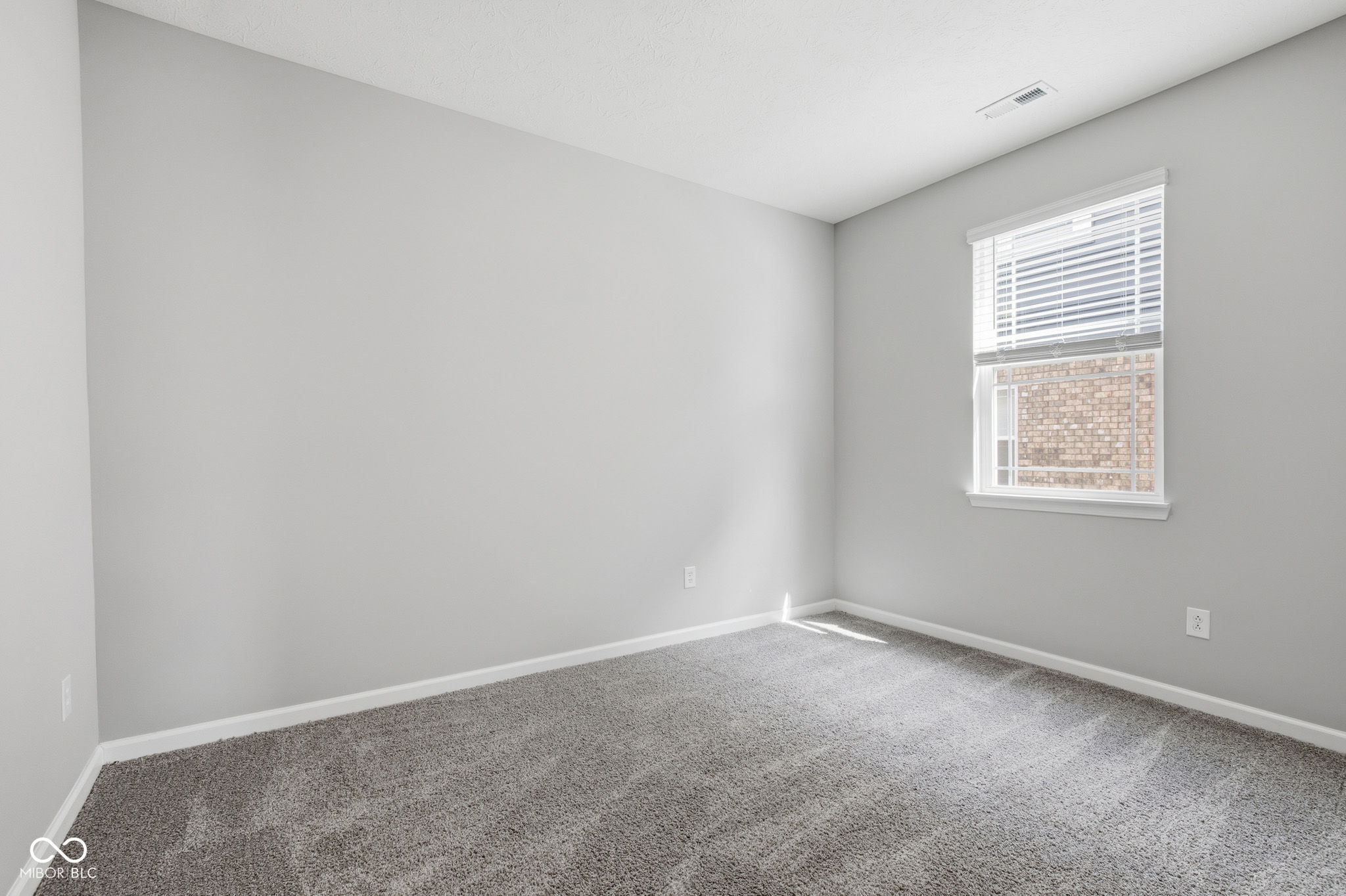 4660 W Tradwell Drive