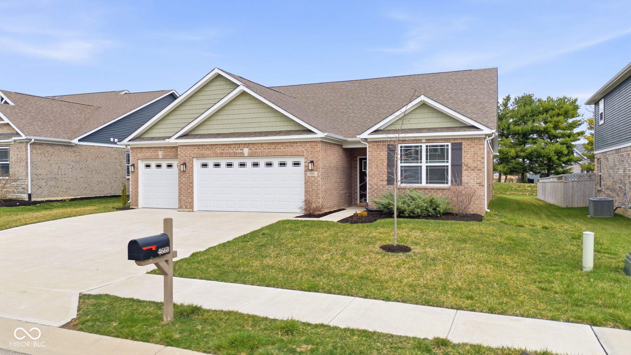 4660 W Tradwell Drive