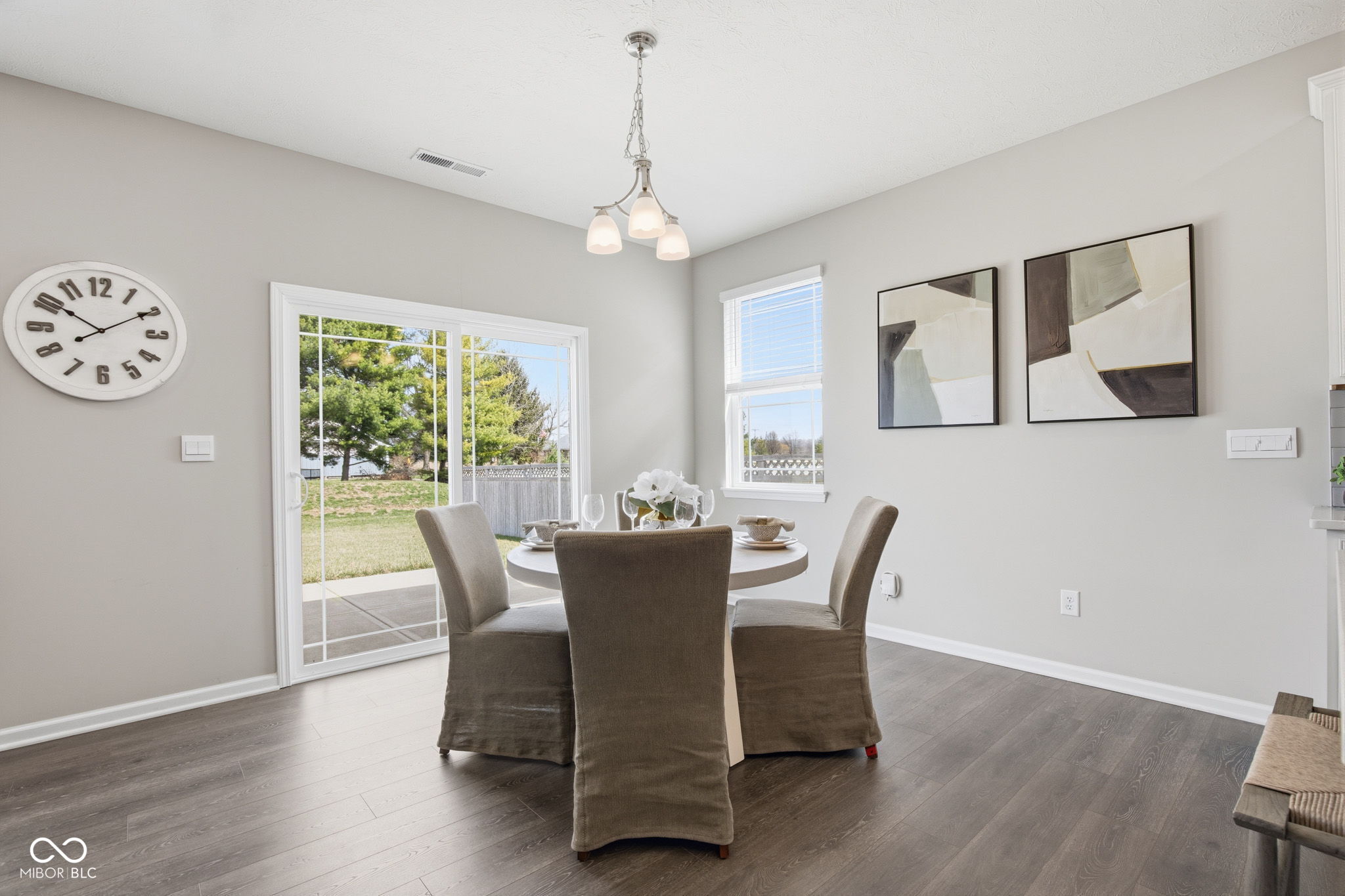 4660 W Tradwell Drive