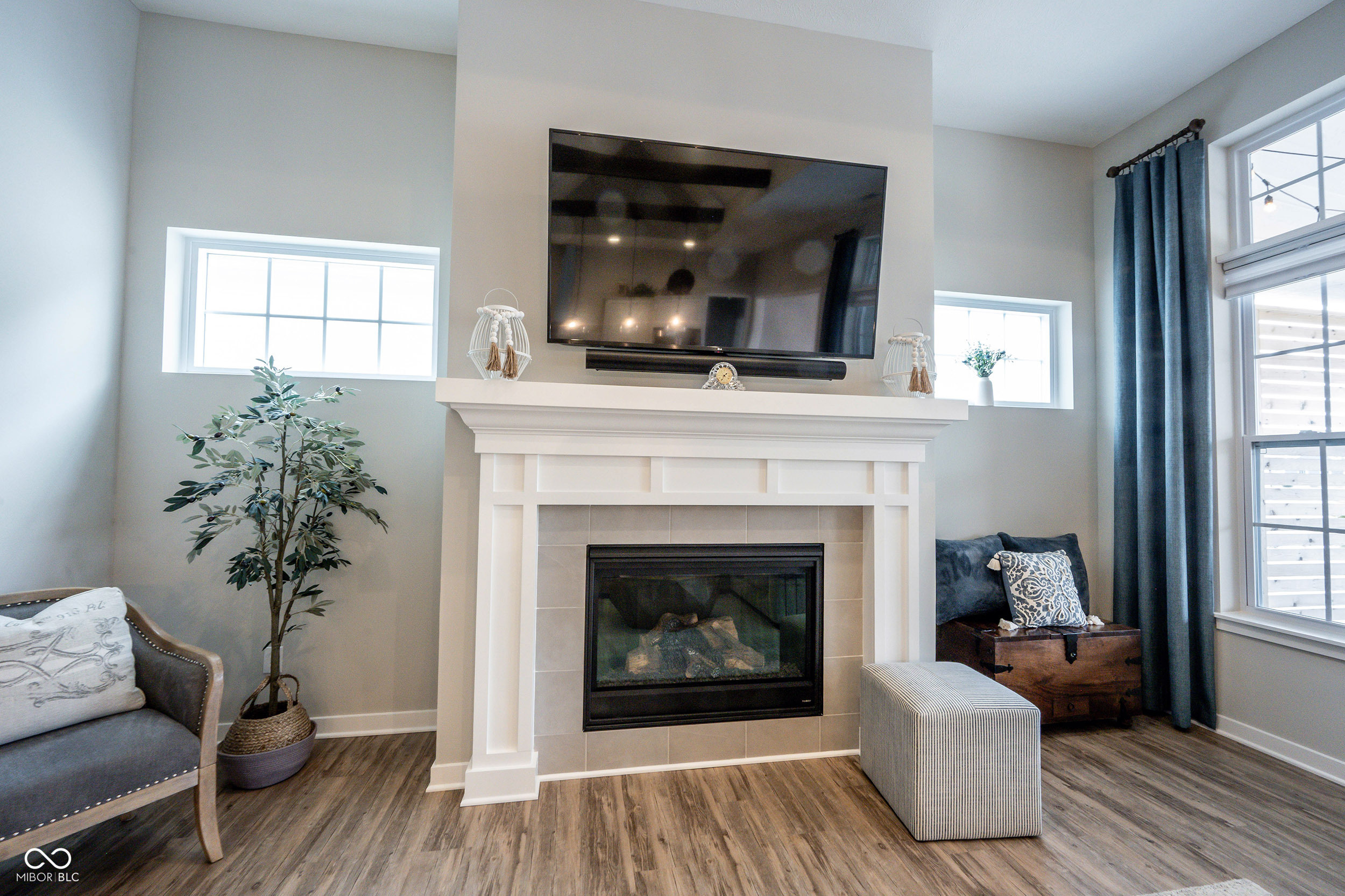 2071 Granville Drive