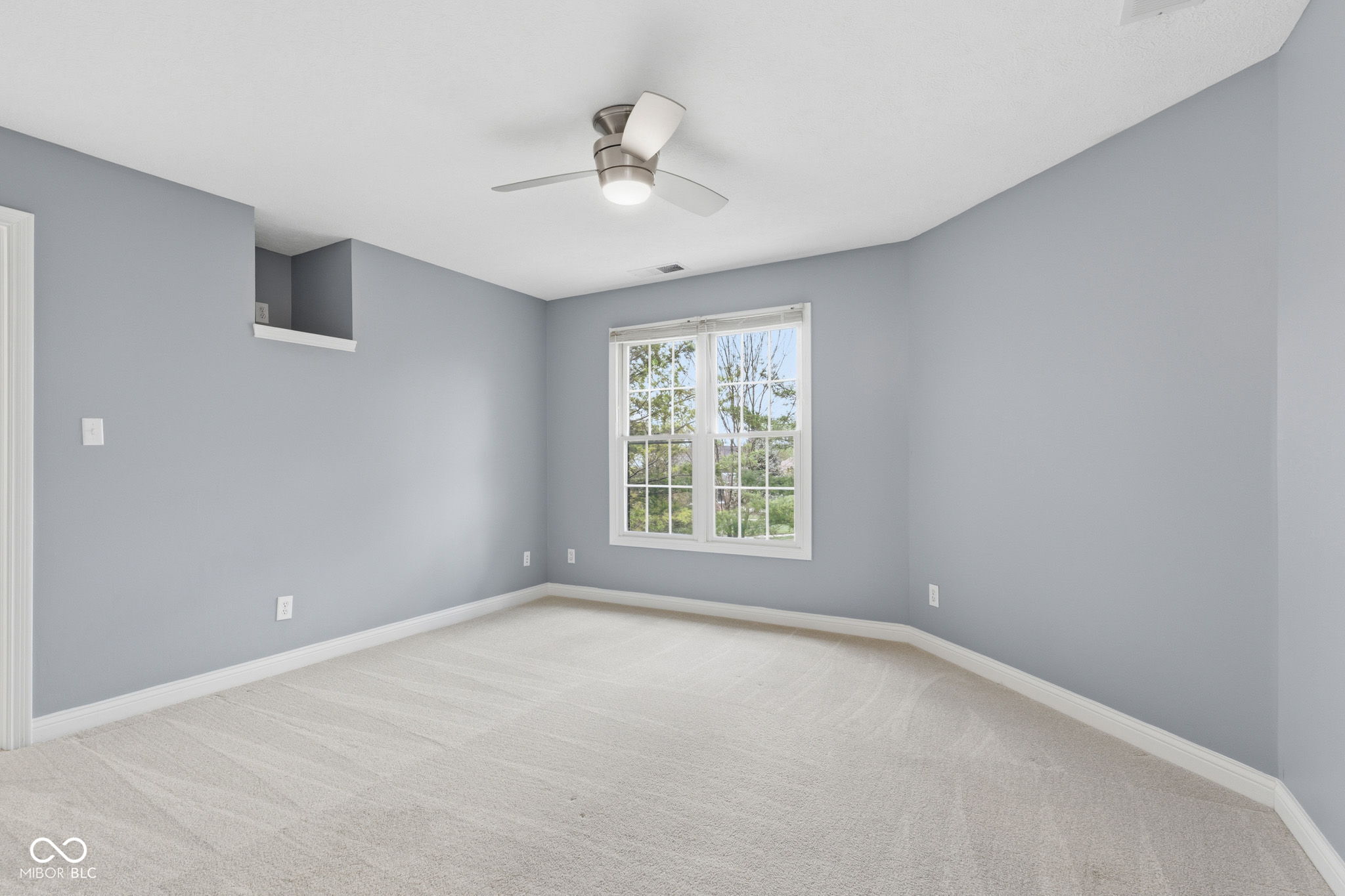 13867 Smokey Ridge Drive