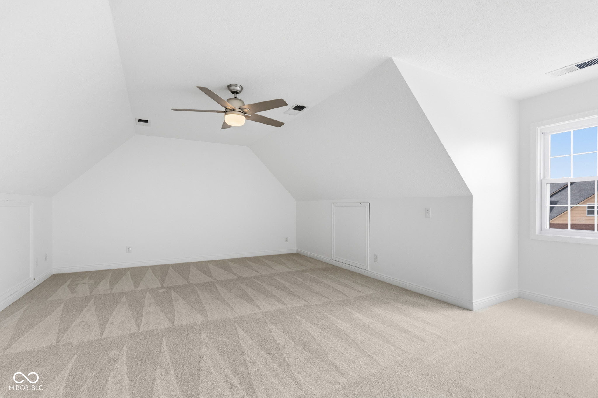 13867 Smokey Ridge Drive