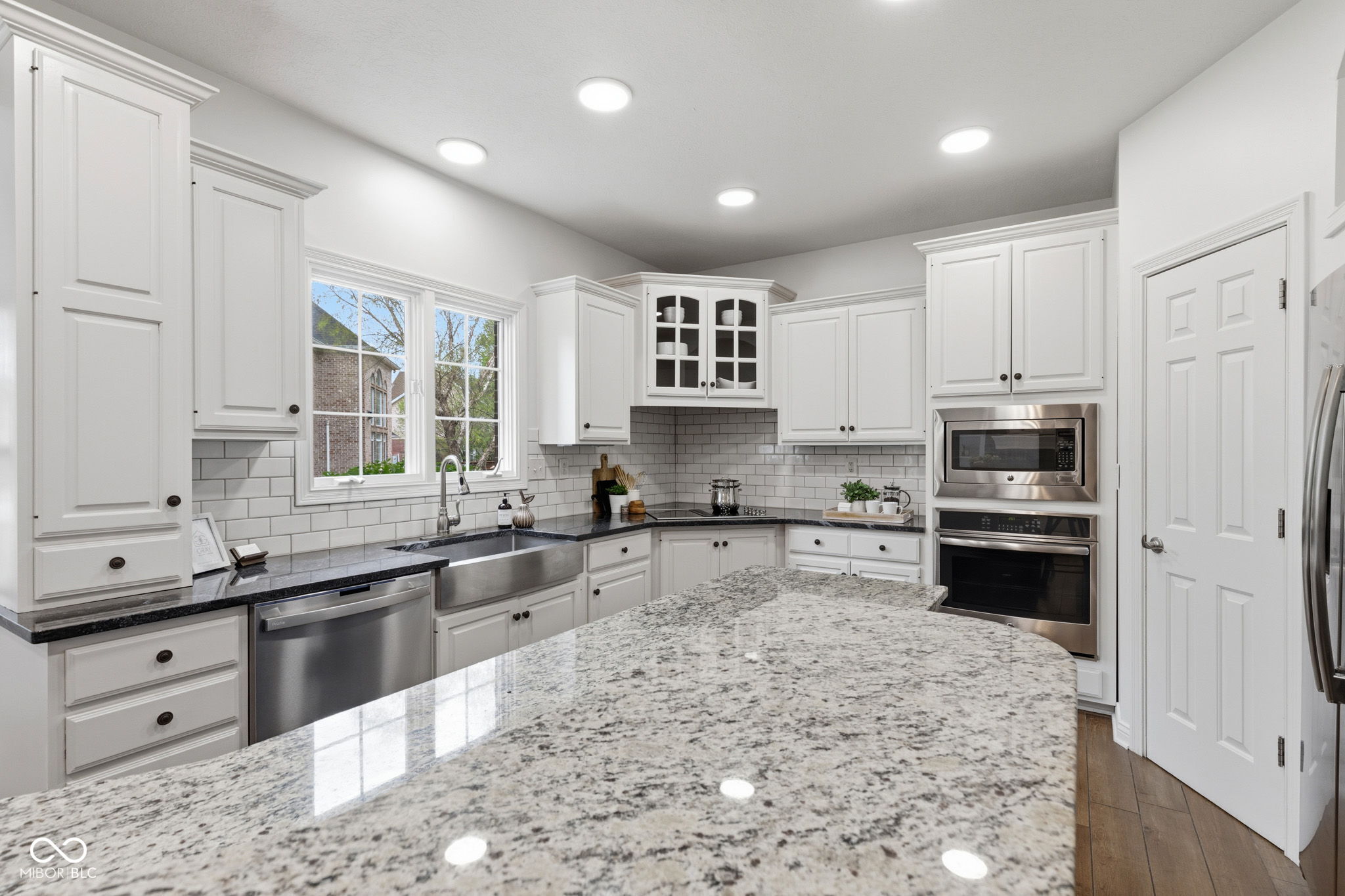 13867 Smokey Ridge Drive