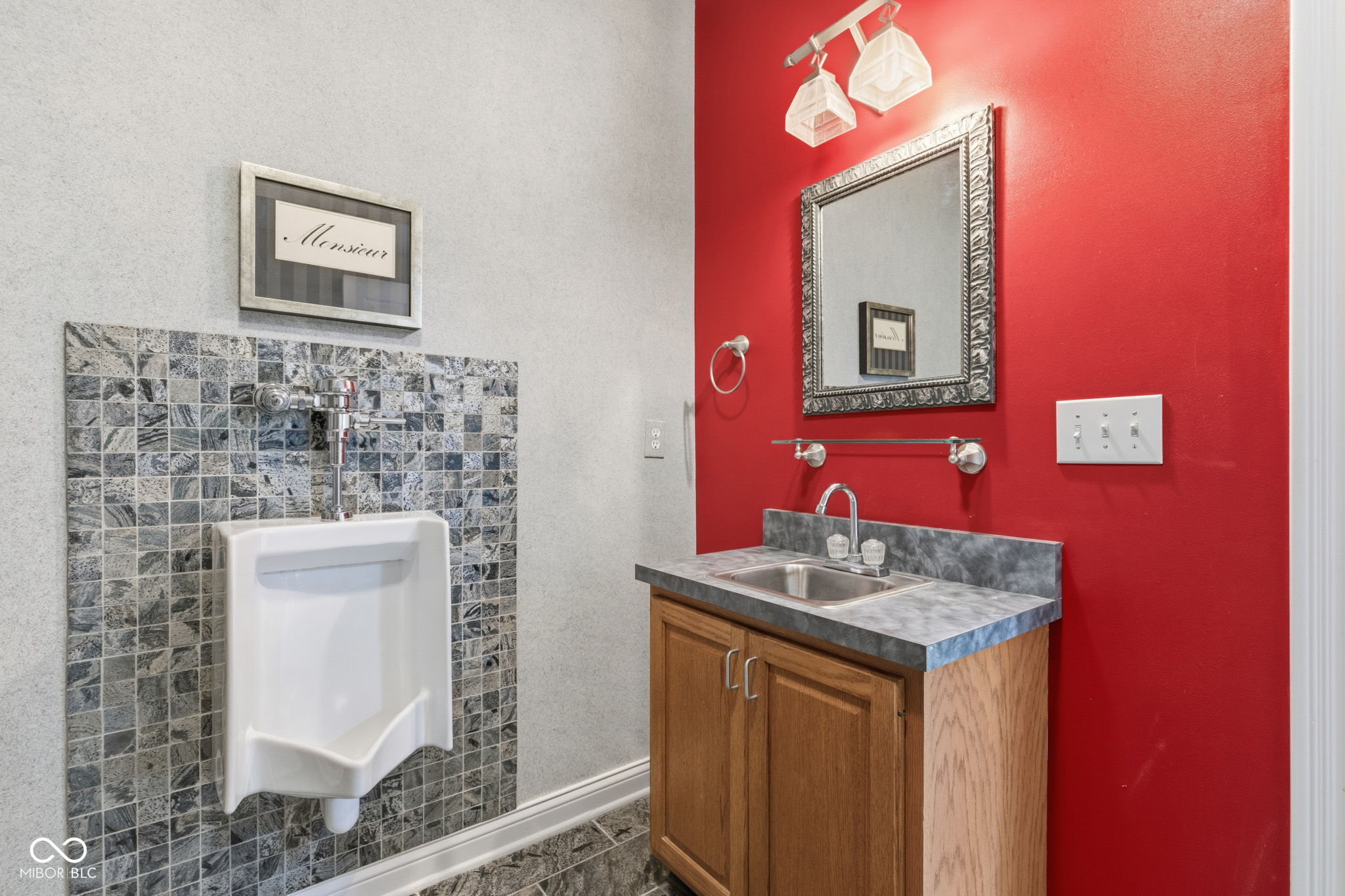 13867 Smokey Ridge Drive