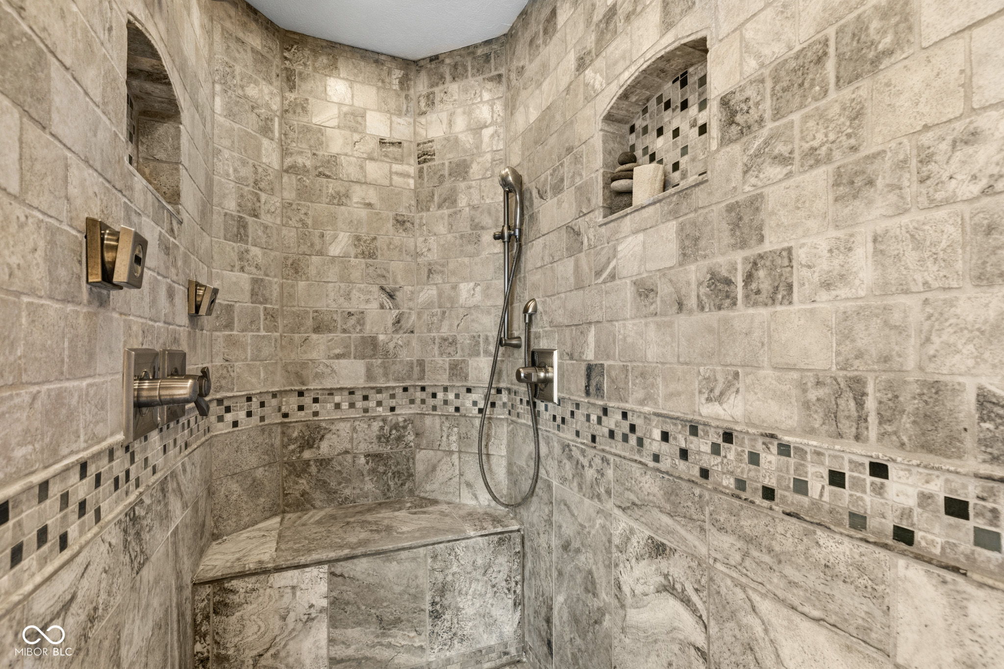 13867 Smokey Ridge Drive