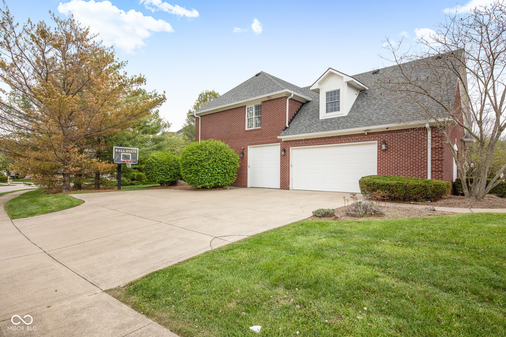 13867 Smokey Ridge Drive