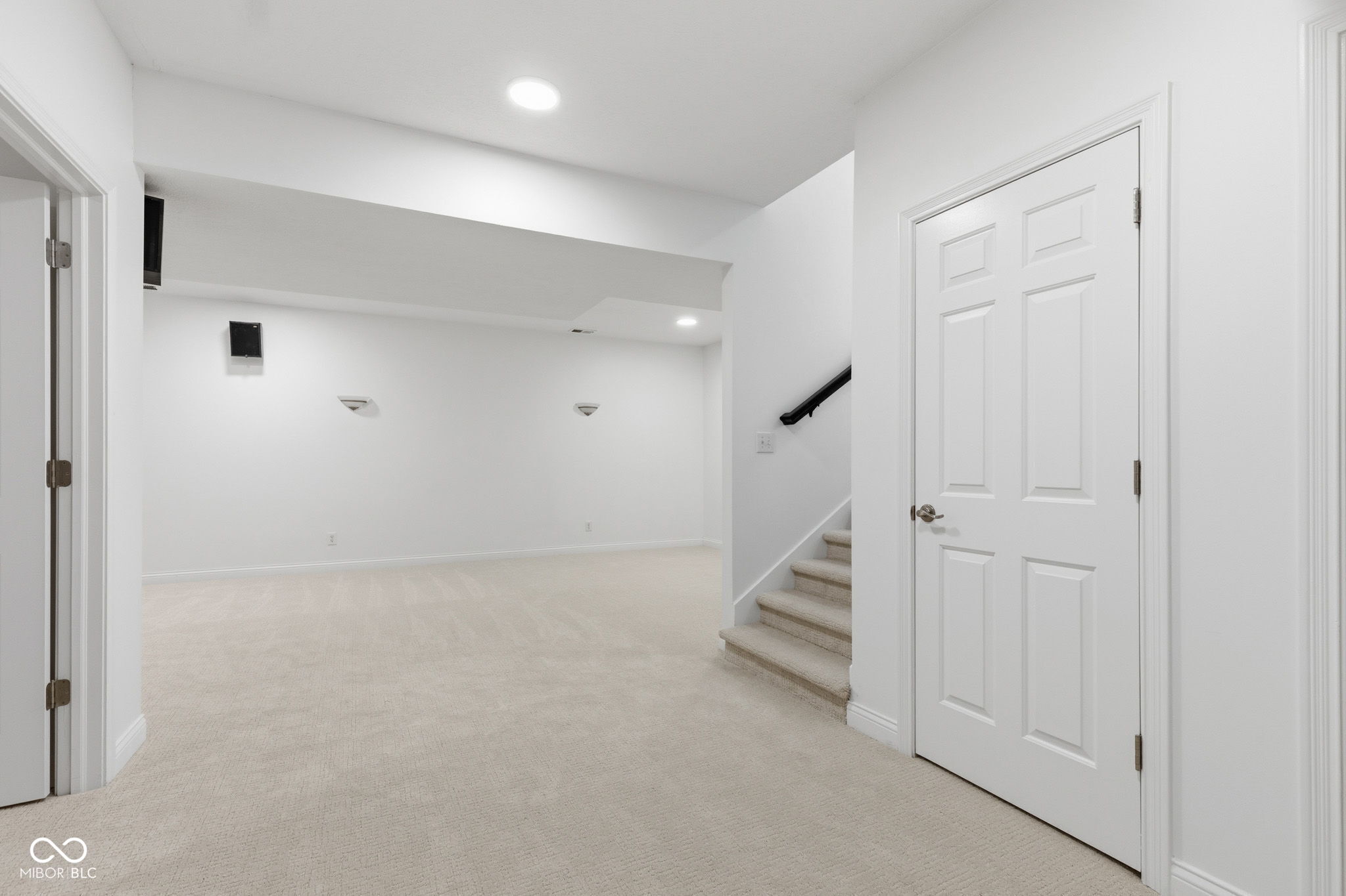 13867 Smokey Ridge Drive