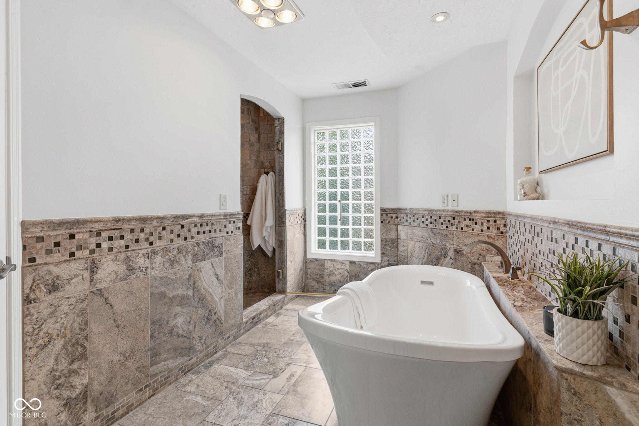 13867 Smokey Ridge Drive