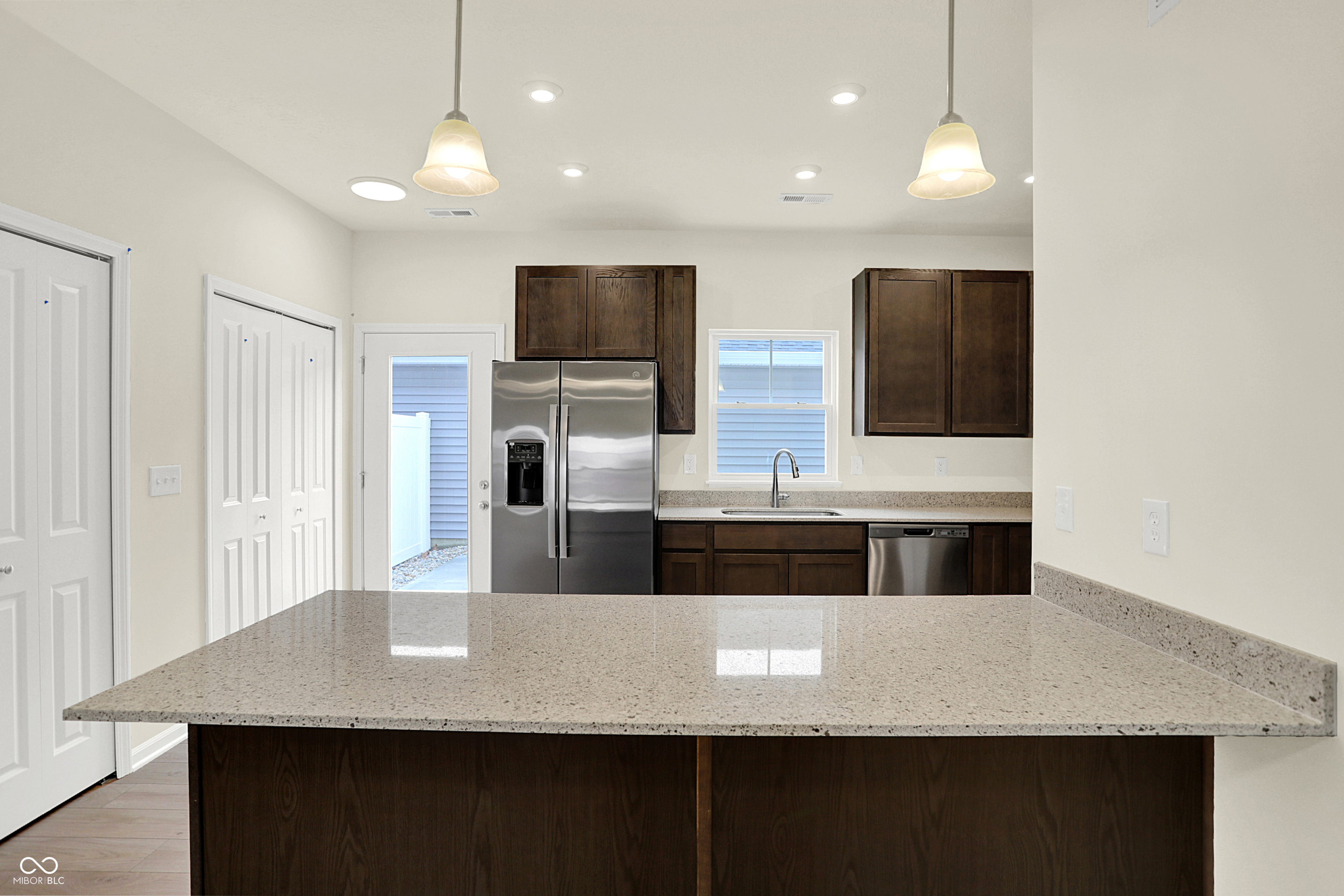 19552 Northwest Drive