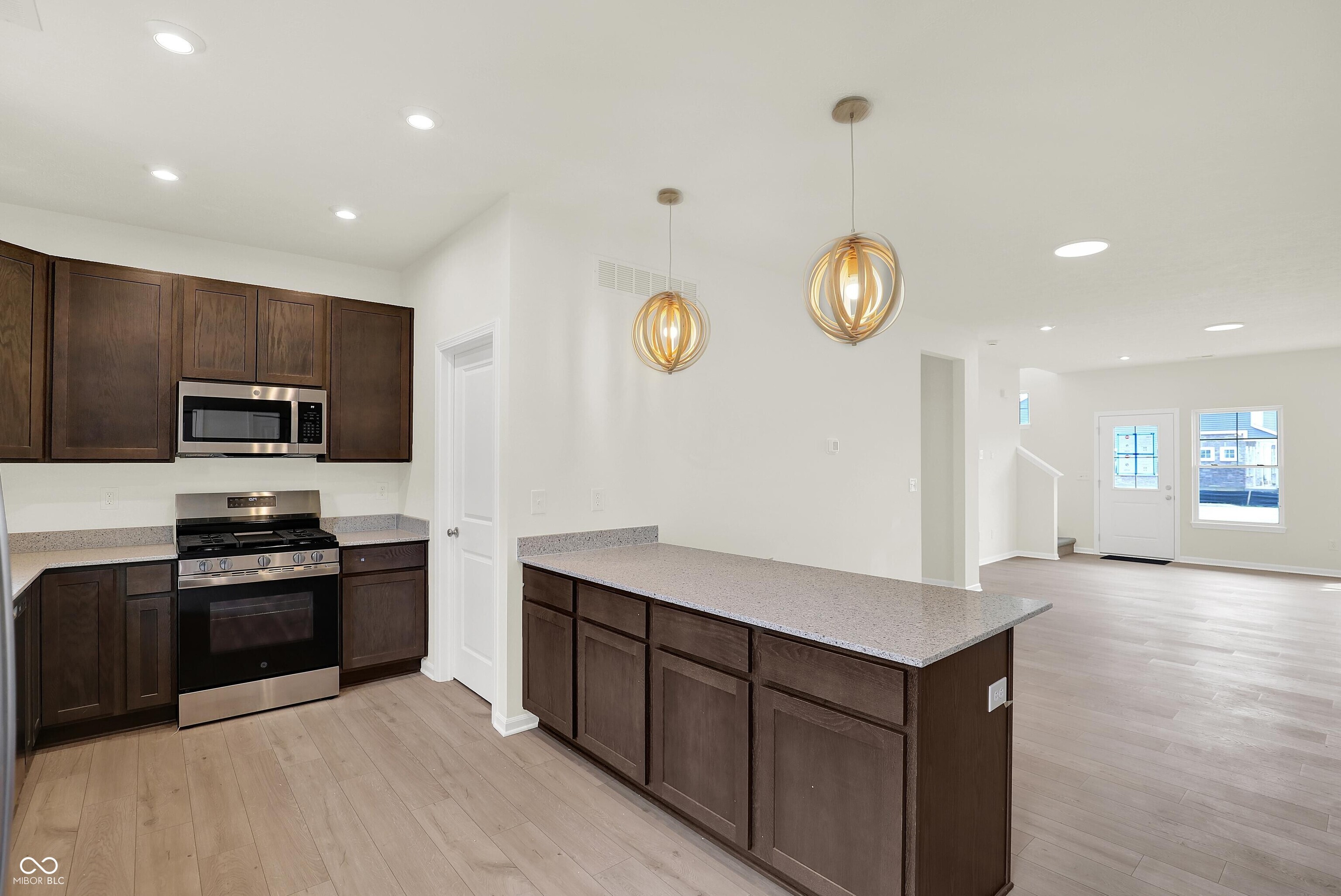 19552 Northwest Drive