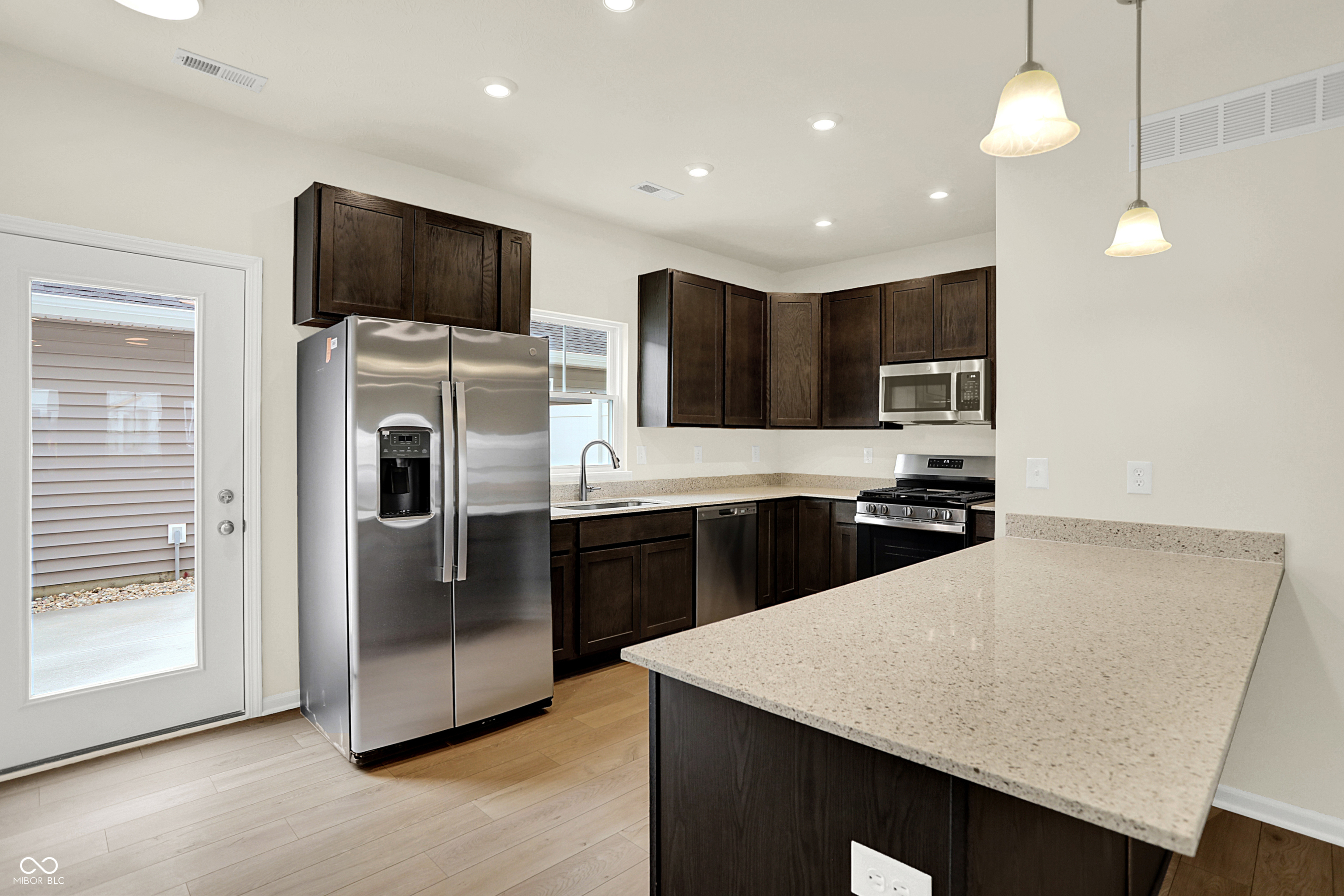 19552 Northwest Drive