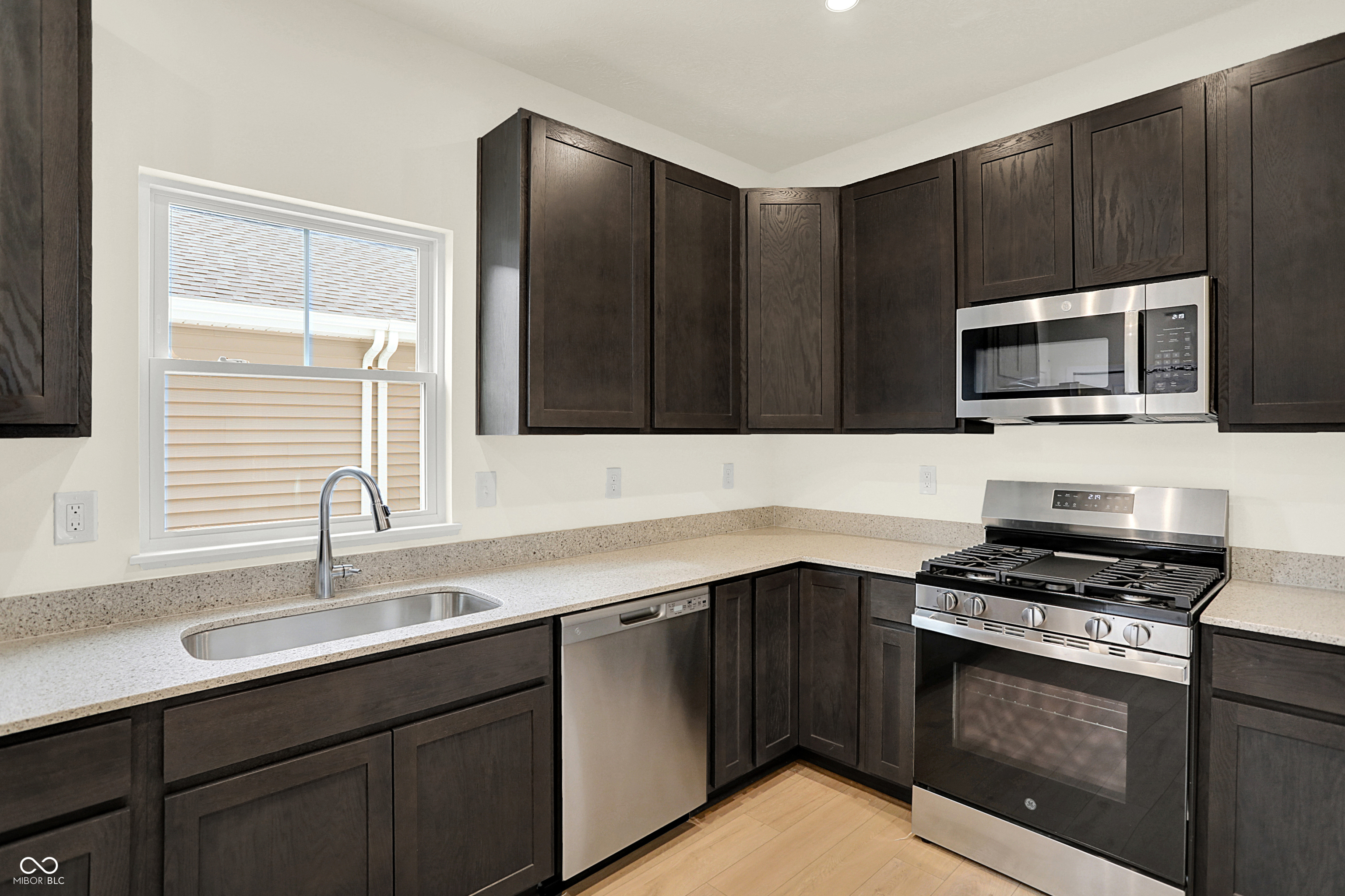 19552 Northwest Drive