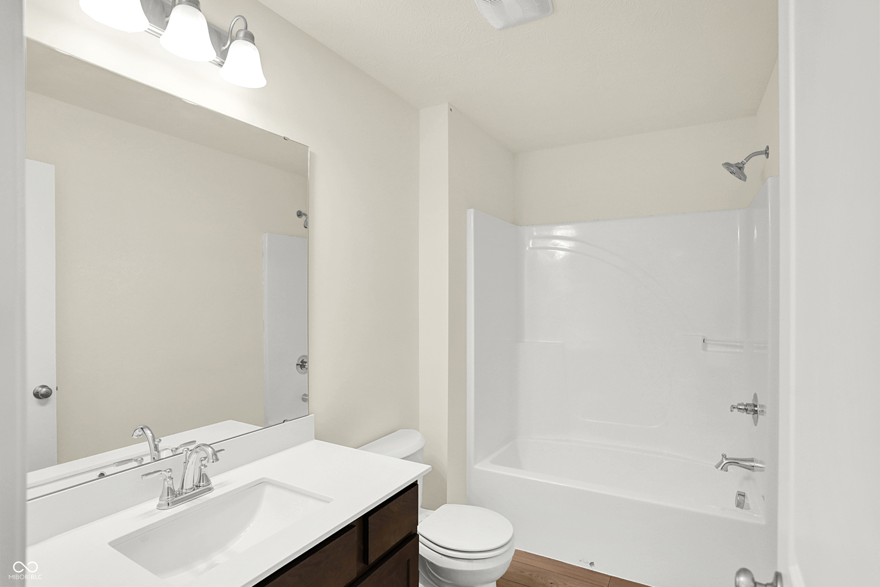 19552 Northwest Drive