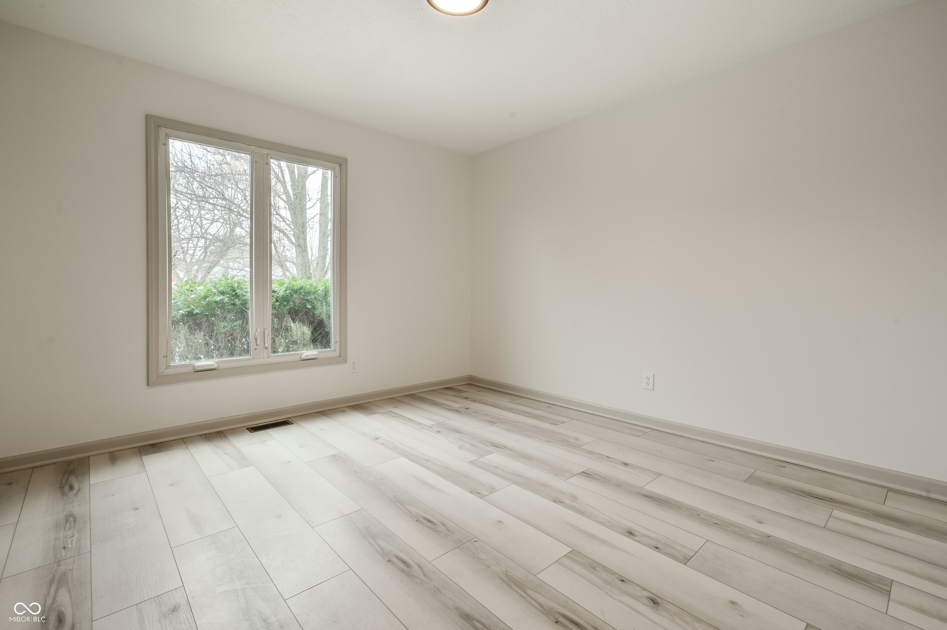 11627 Sterrett Boulevard