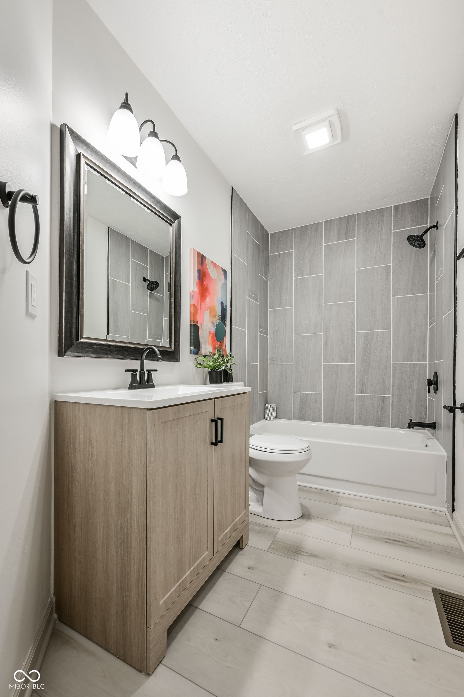 11627 Sterrett Boulevard