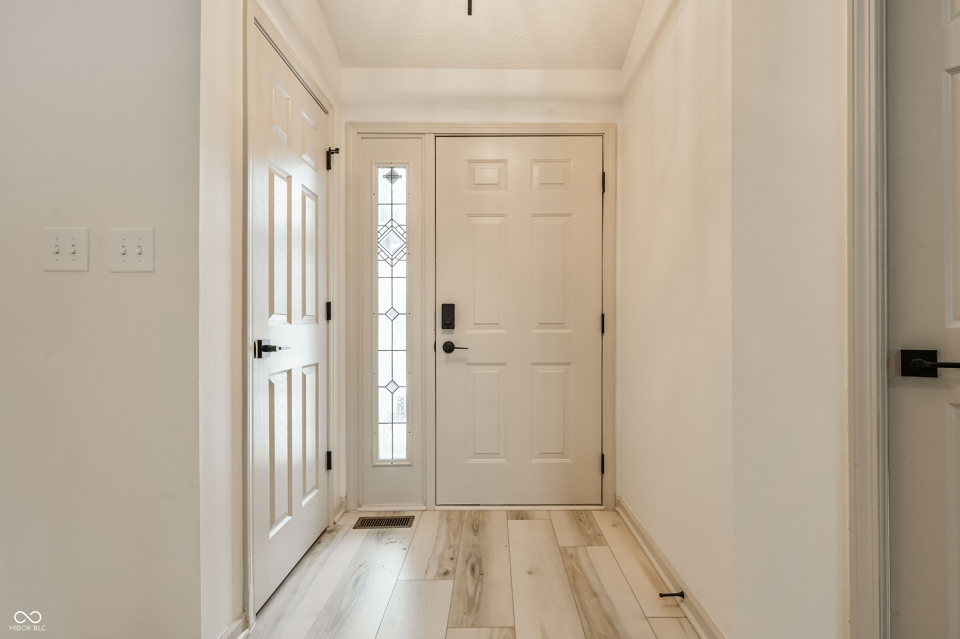 11627 Sterrett Boulevard