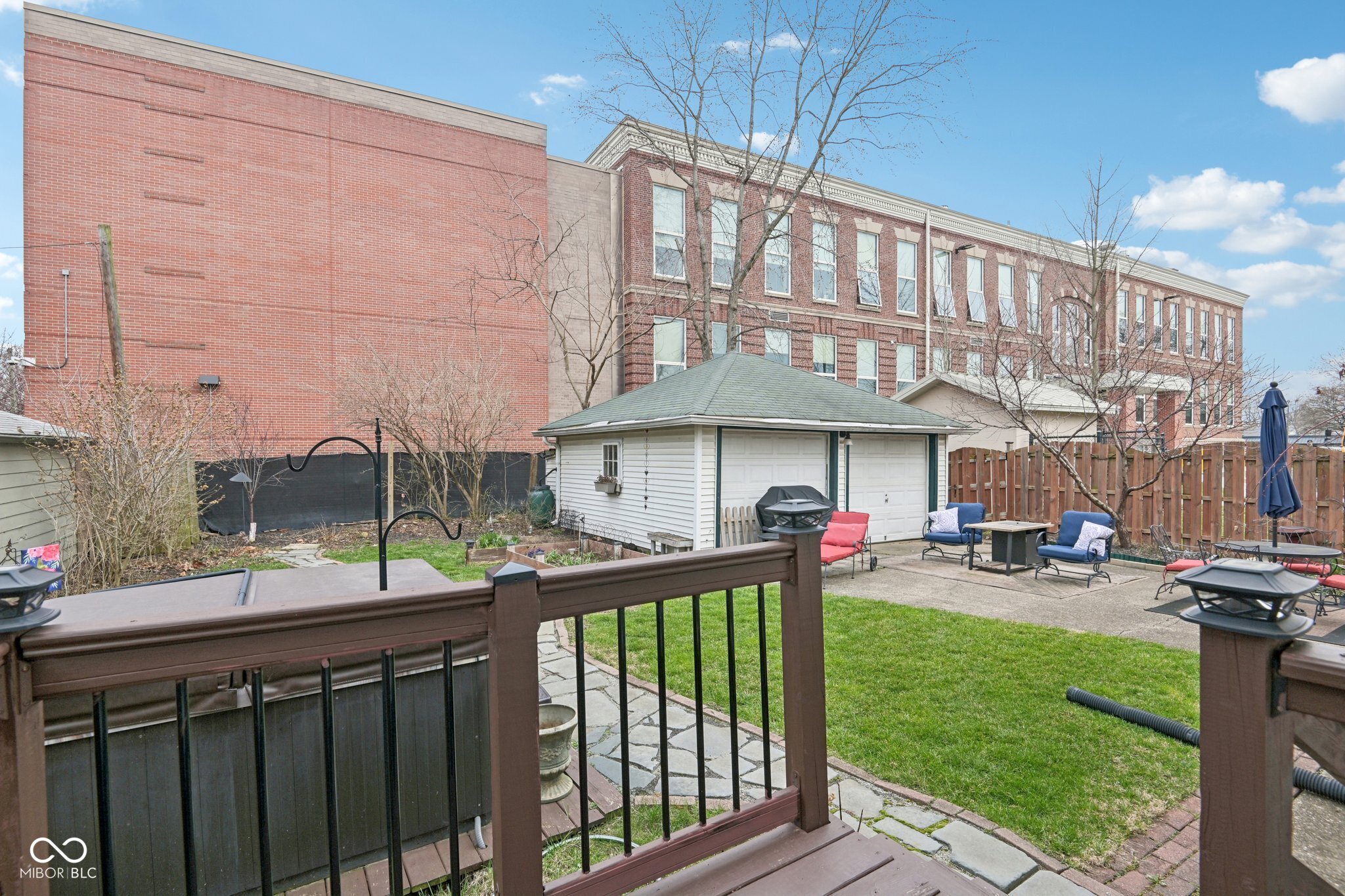 36 S Ritter Avenue