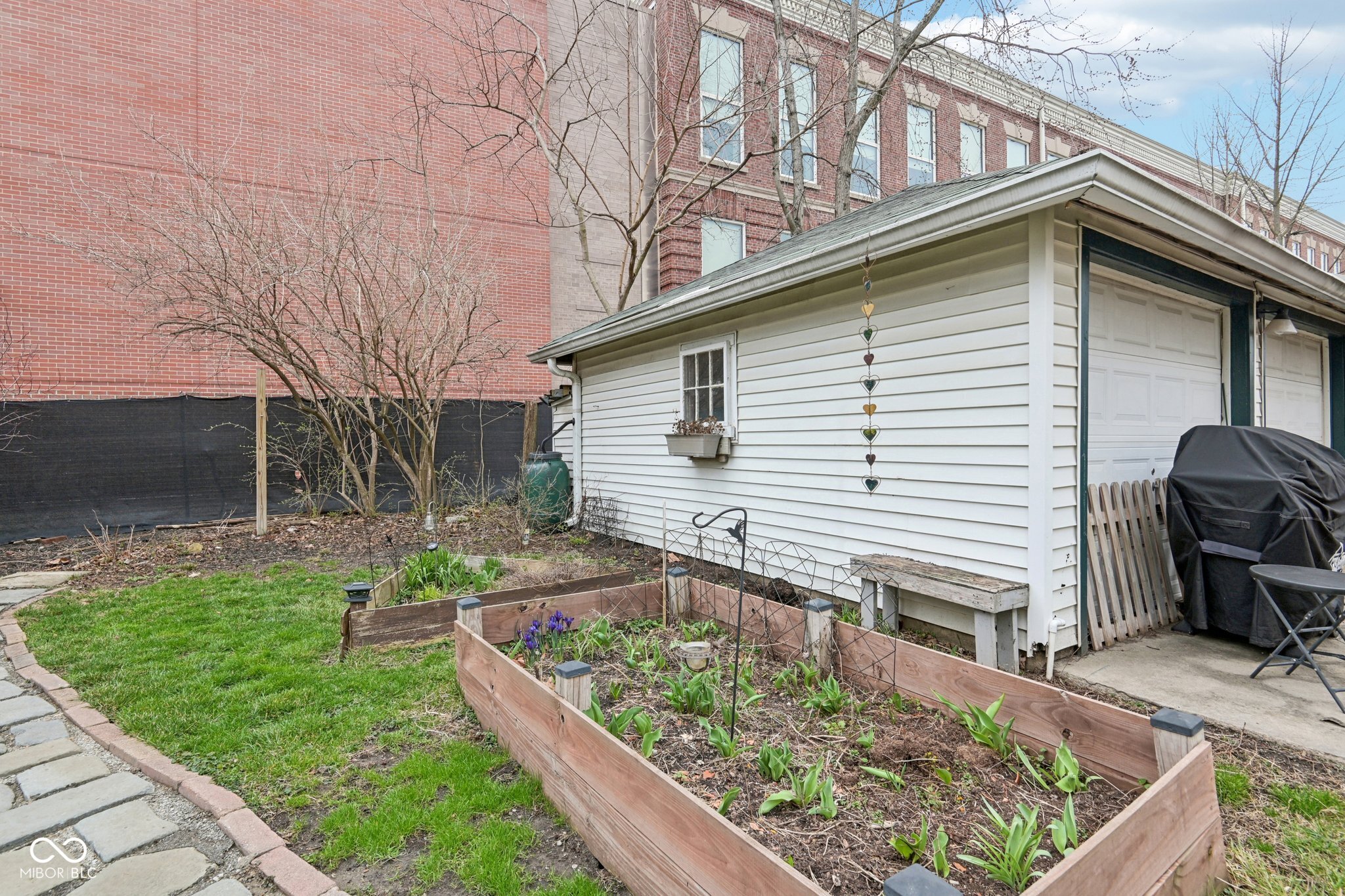 36 S Ritter Avenue