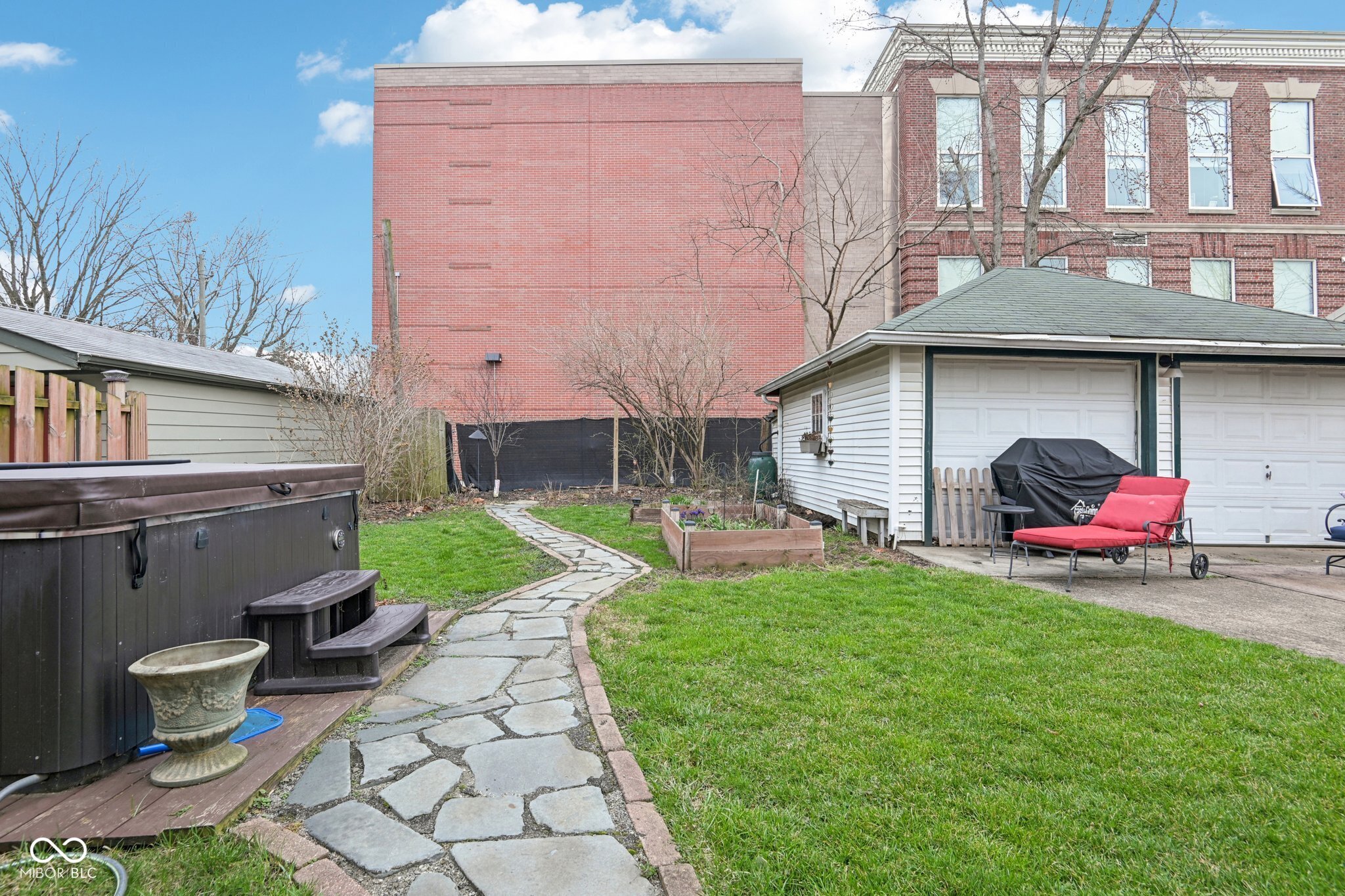 36 S Ritter Avenue