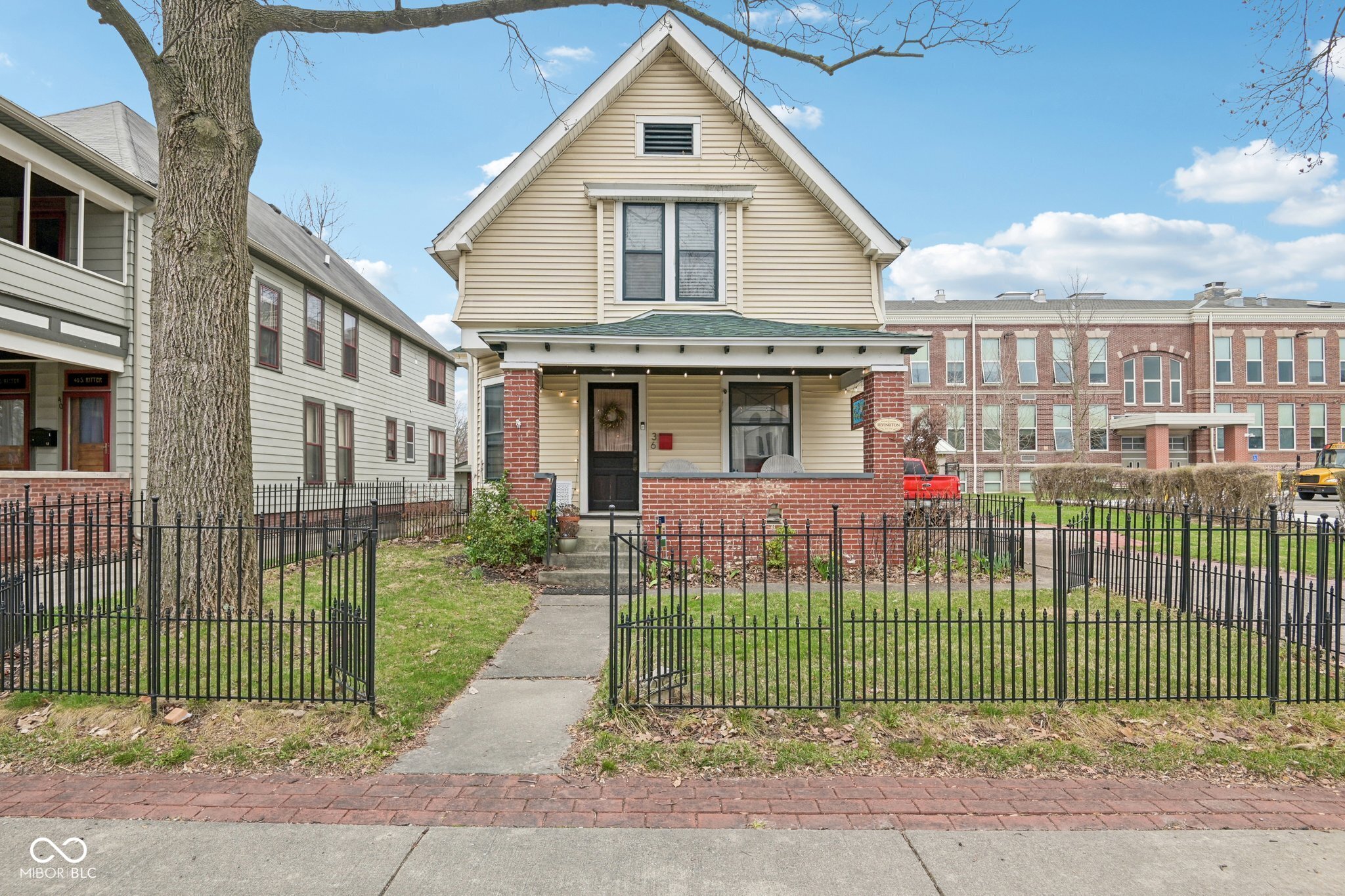 36 S Ritter Avenue