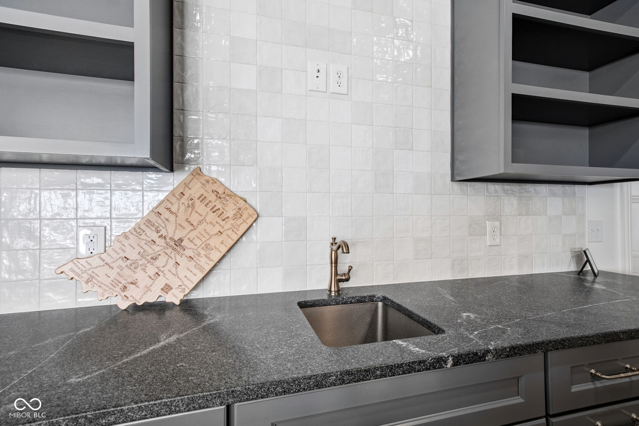 10405 Golden Bear Way