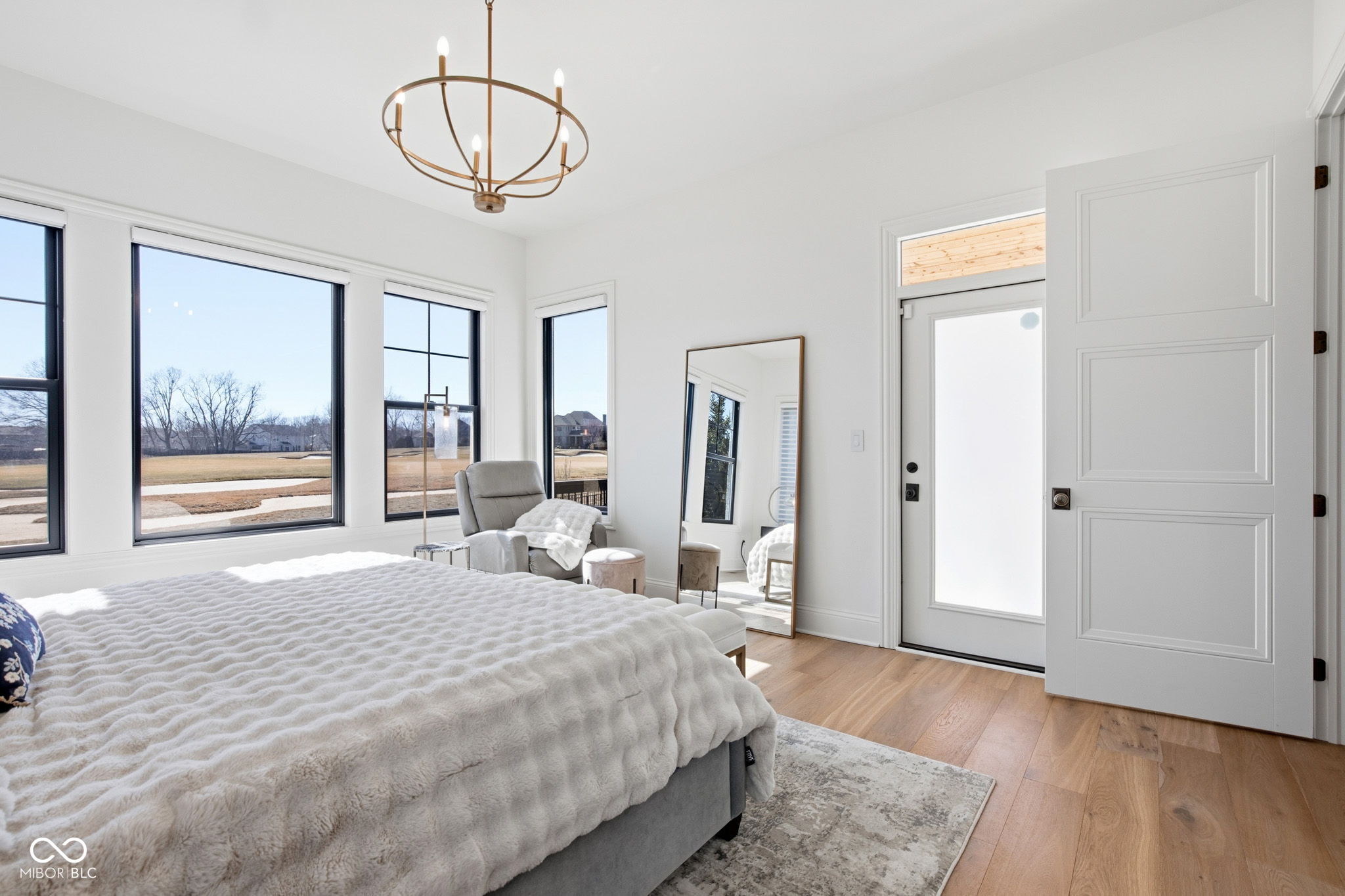 10405 Golden Bear Way