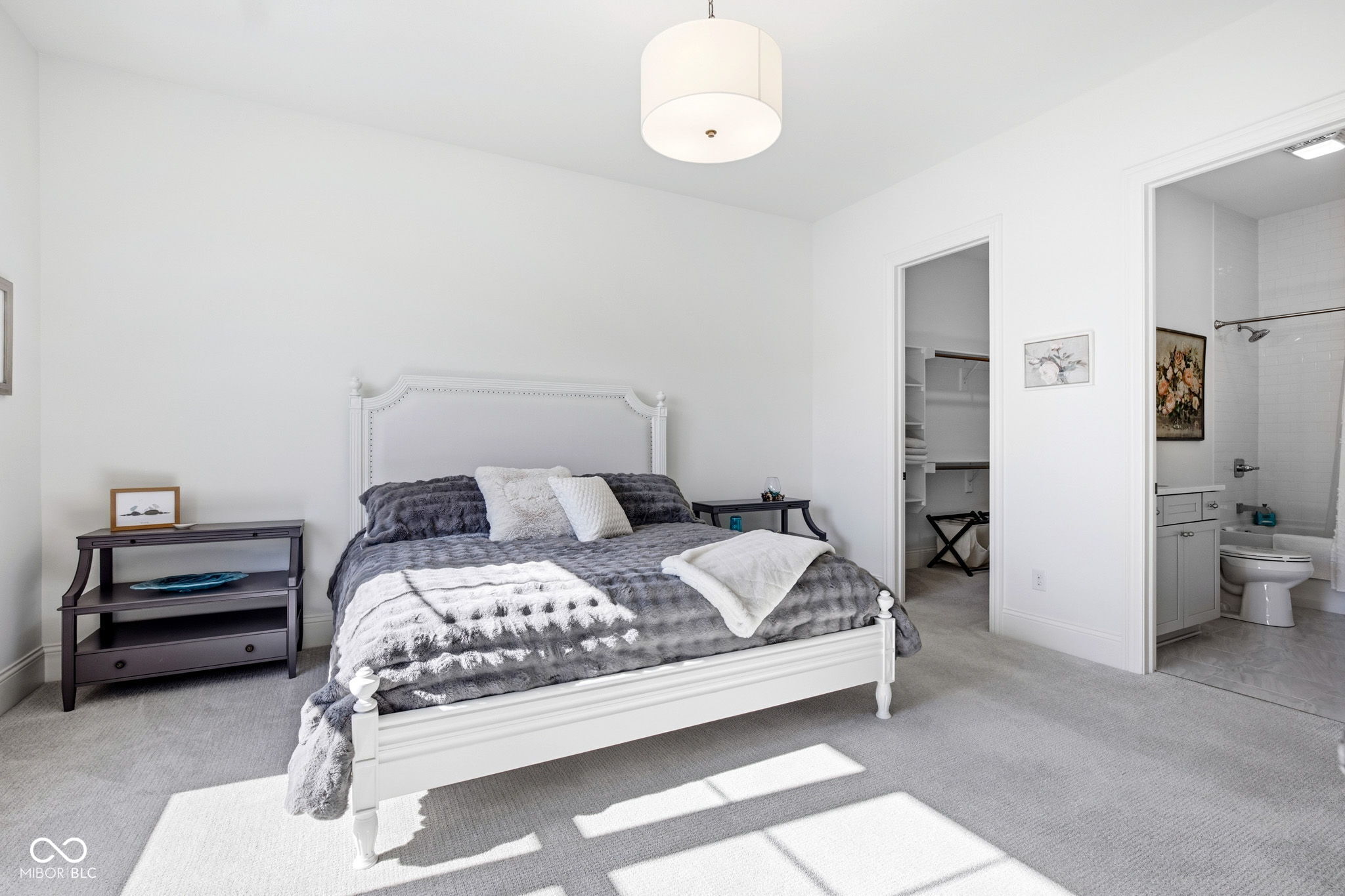 10405 Golden Bear Way