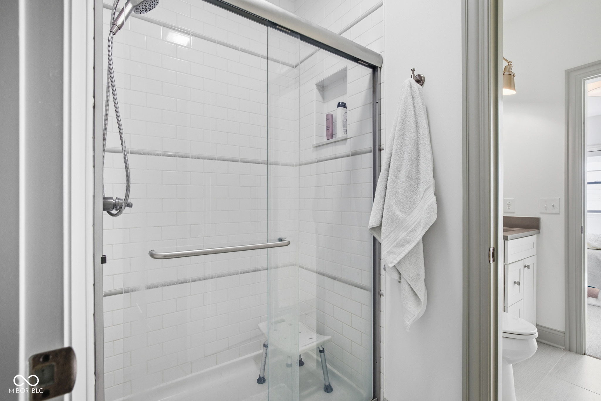 10405 Golden Bear Way