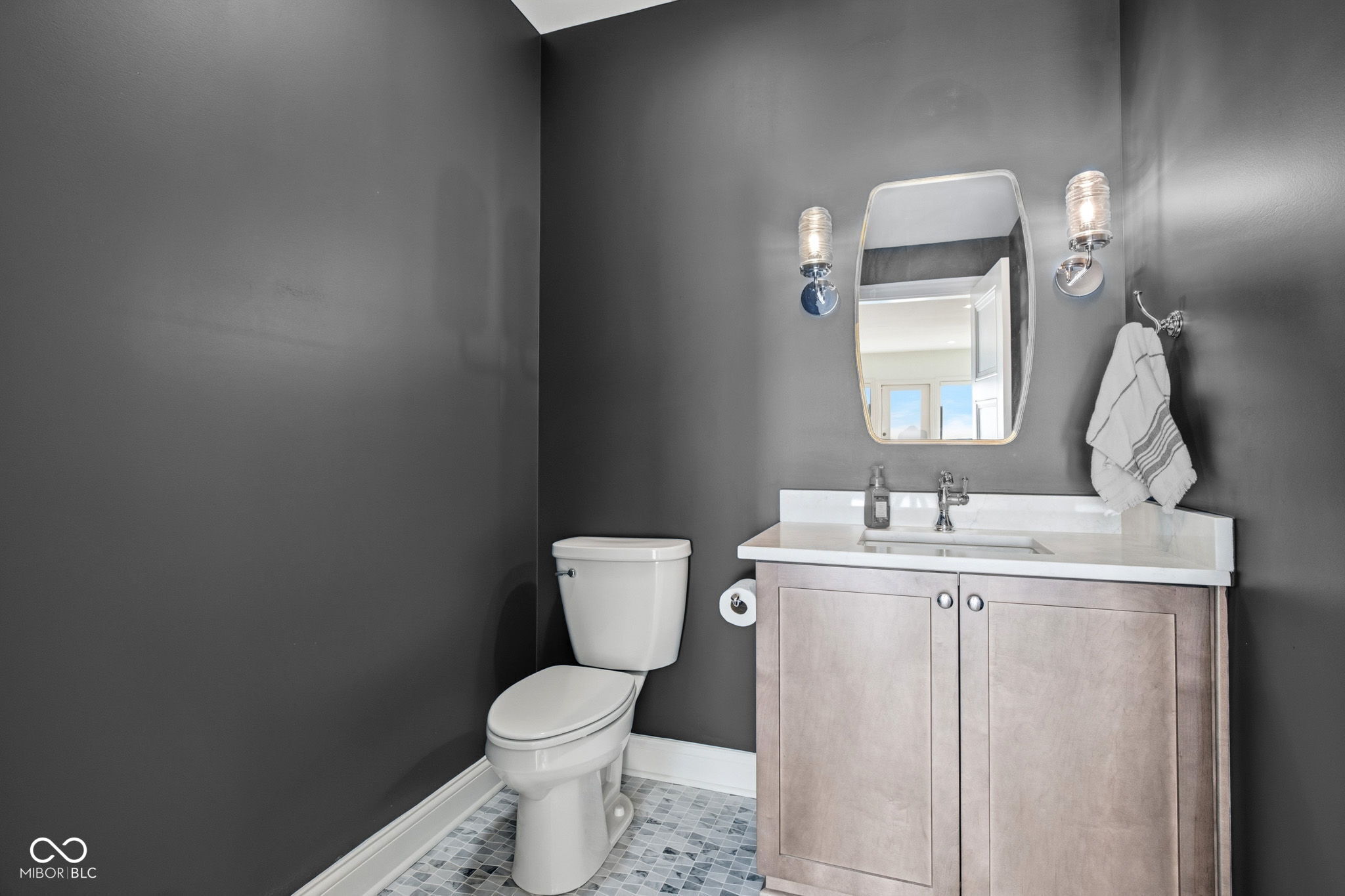 10405 Golden Bear Way