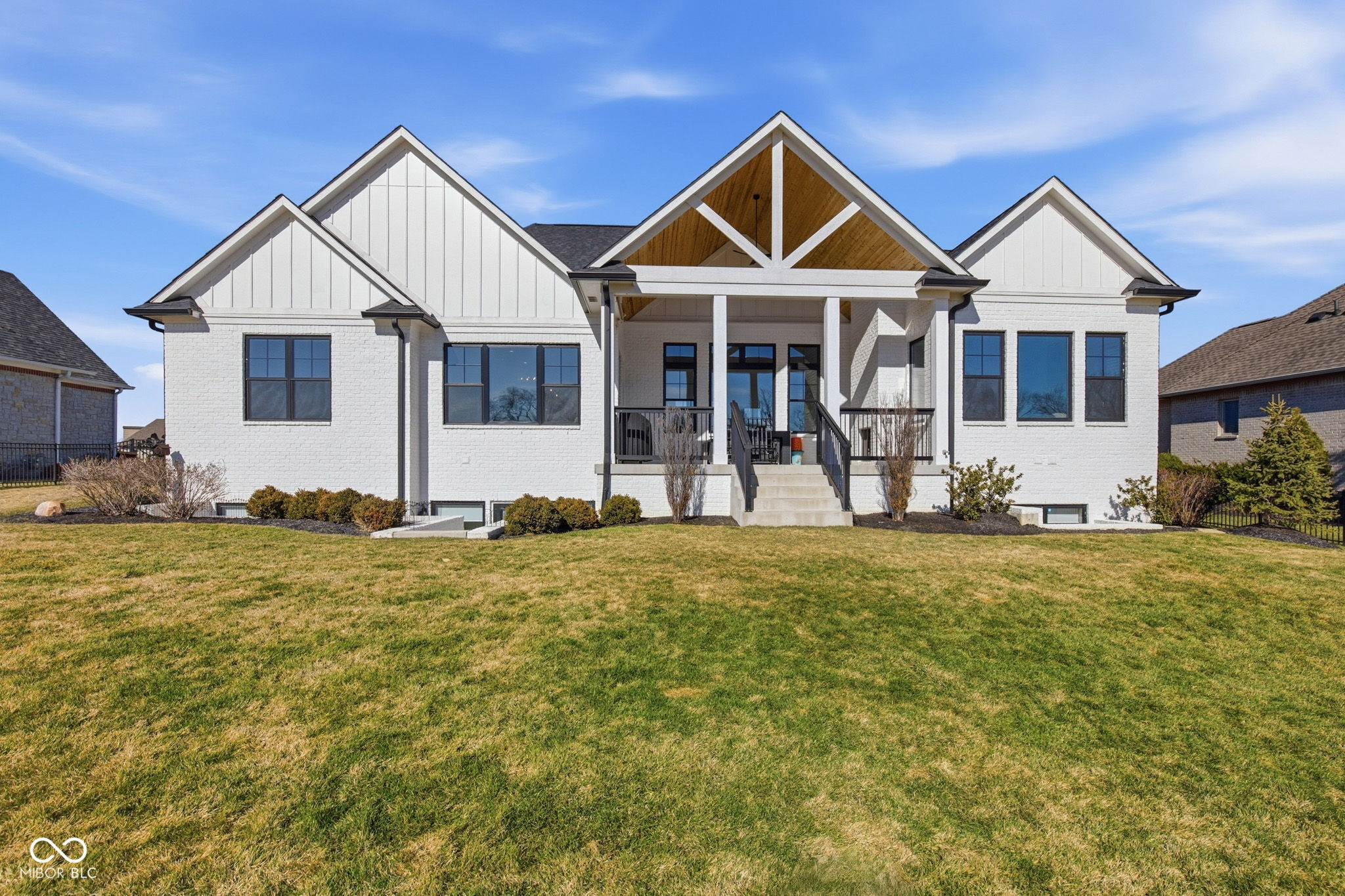 10405 Golden Bear Way