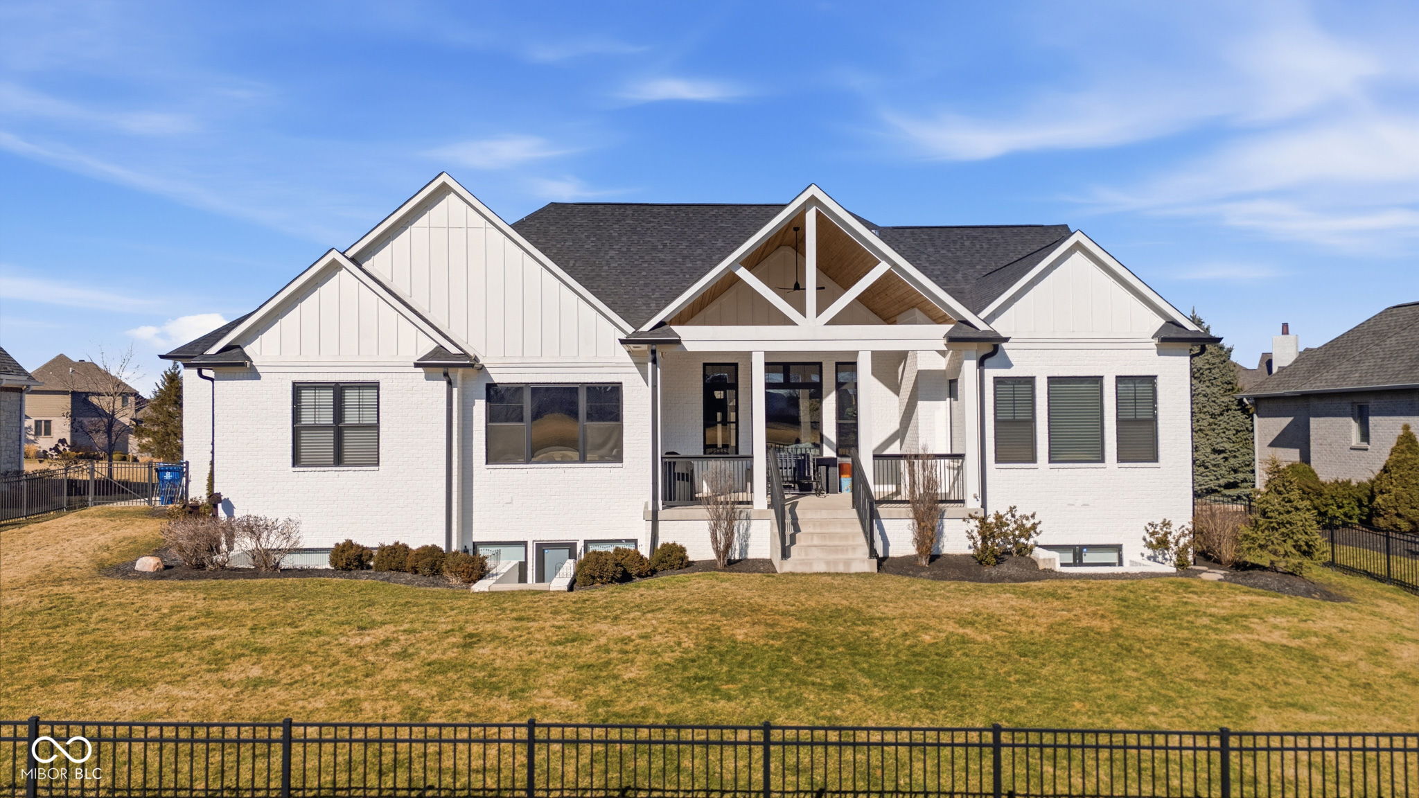 10405 Golden Bear Way