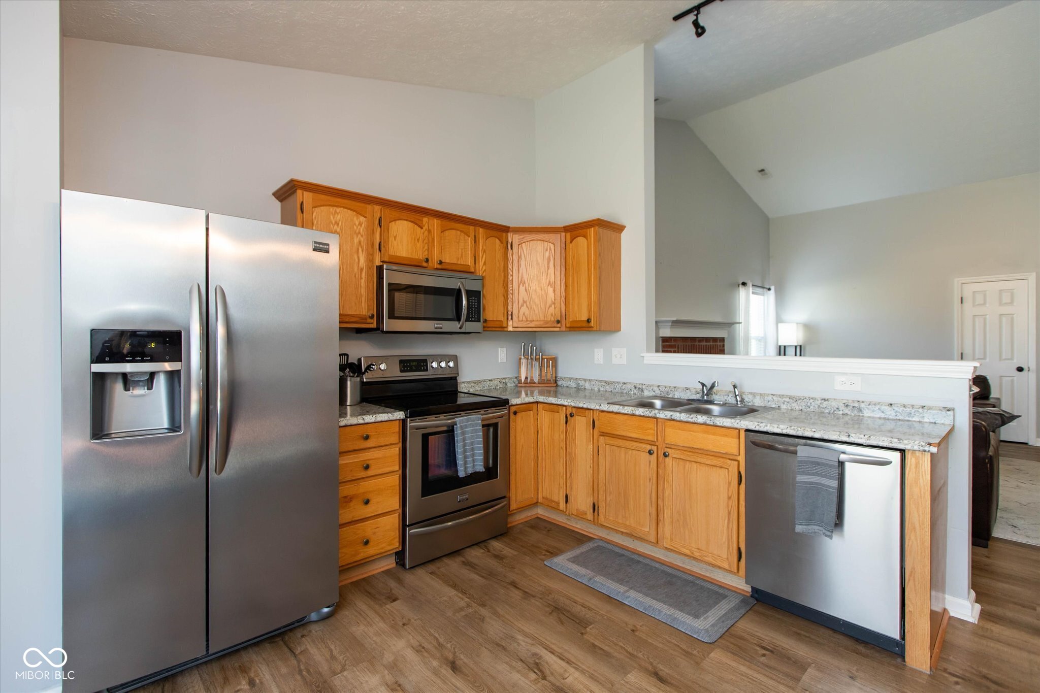 8552 Gainesville Drive