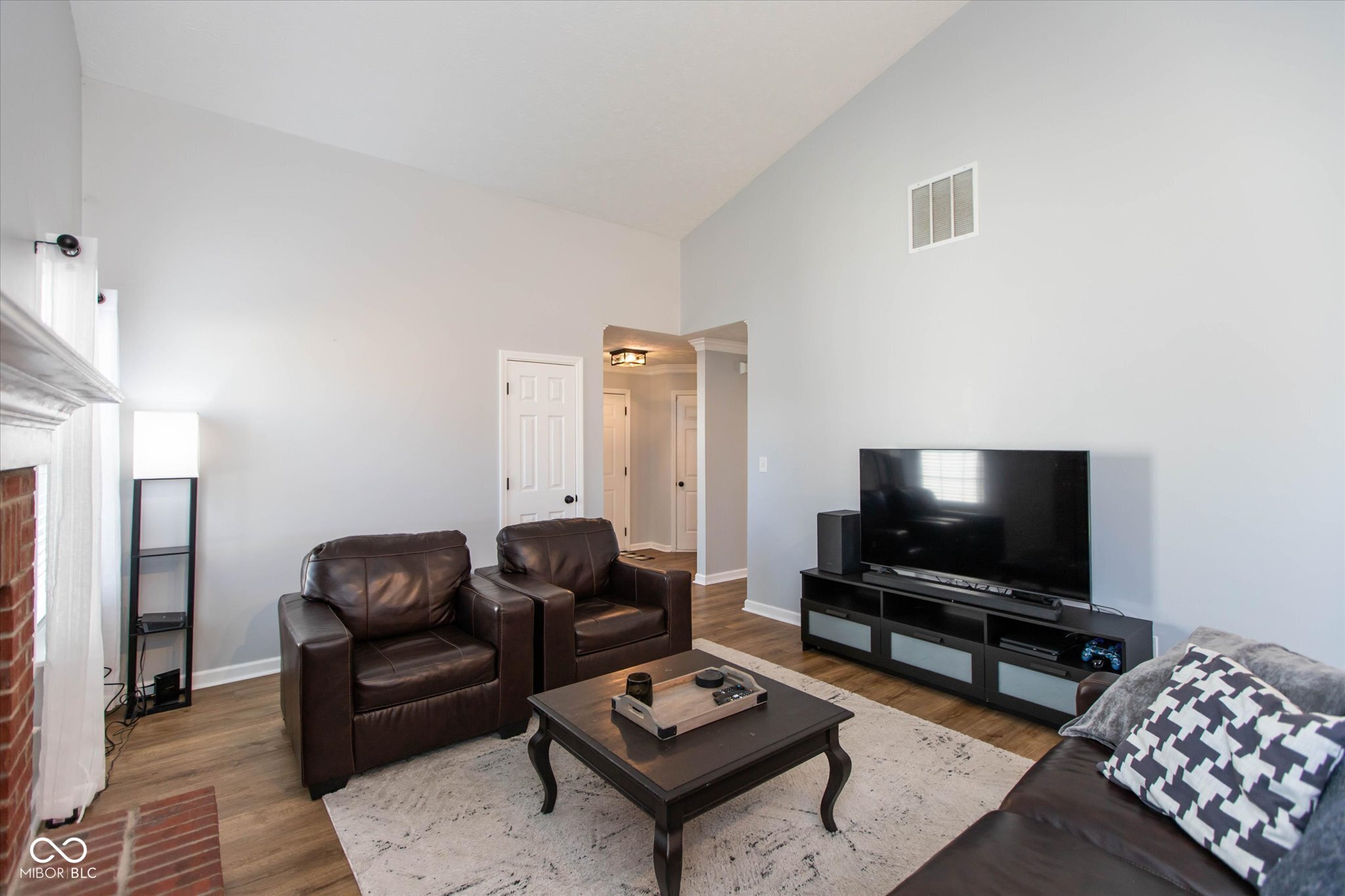 8552 Gainesville Drive