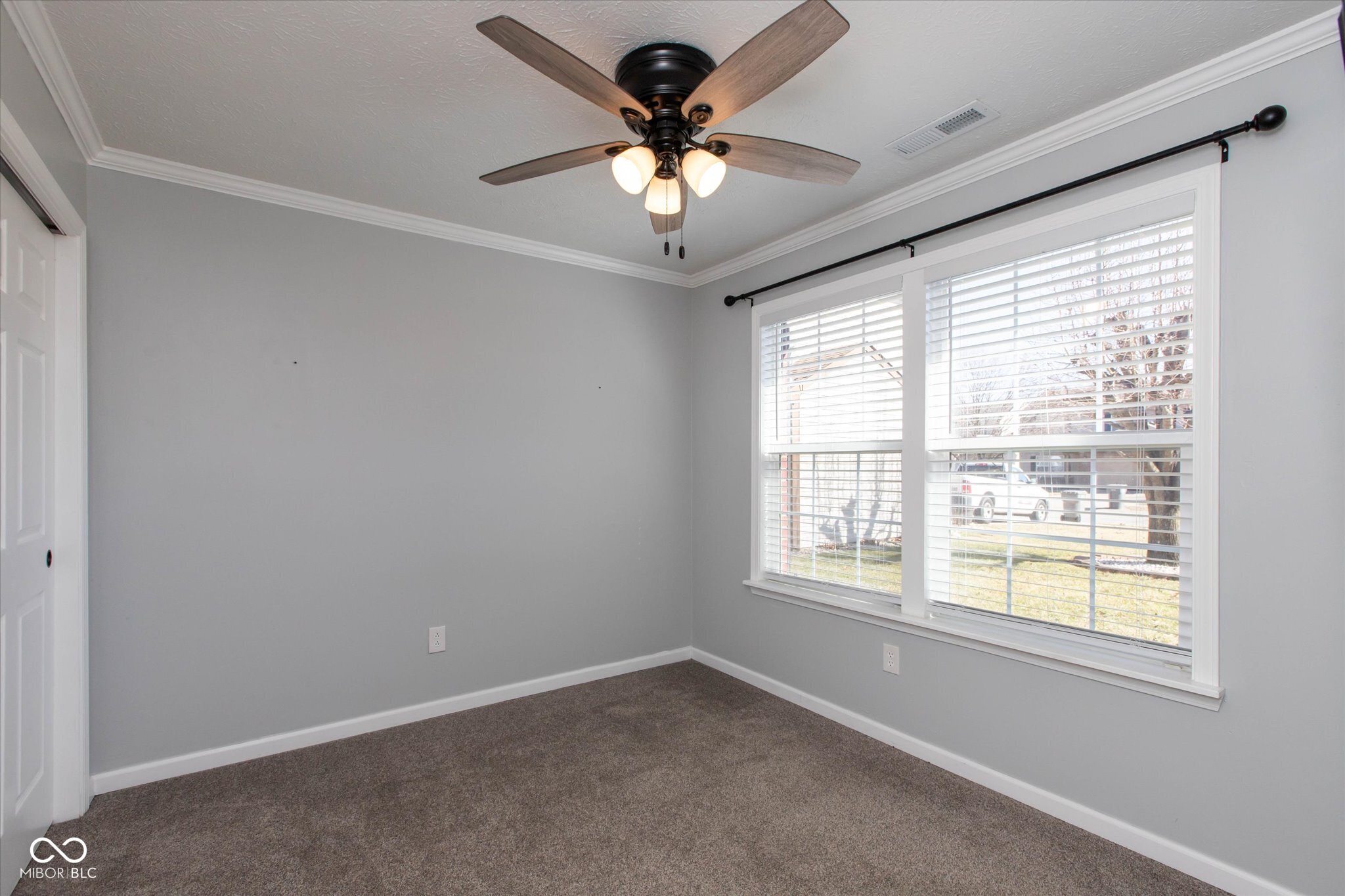 8552 Gainesville Drive