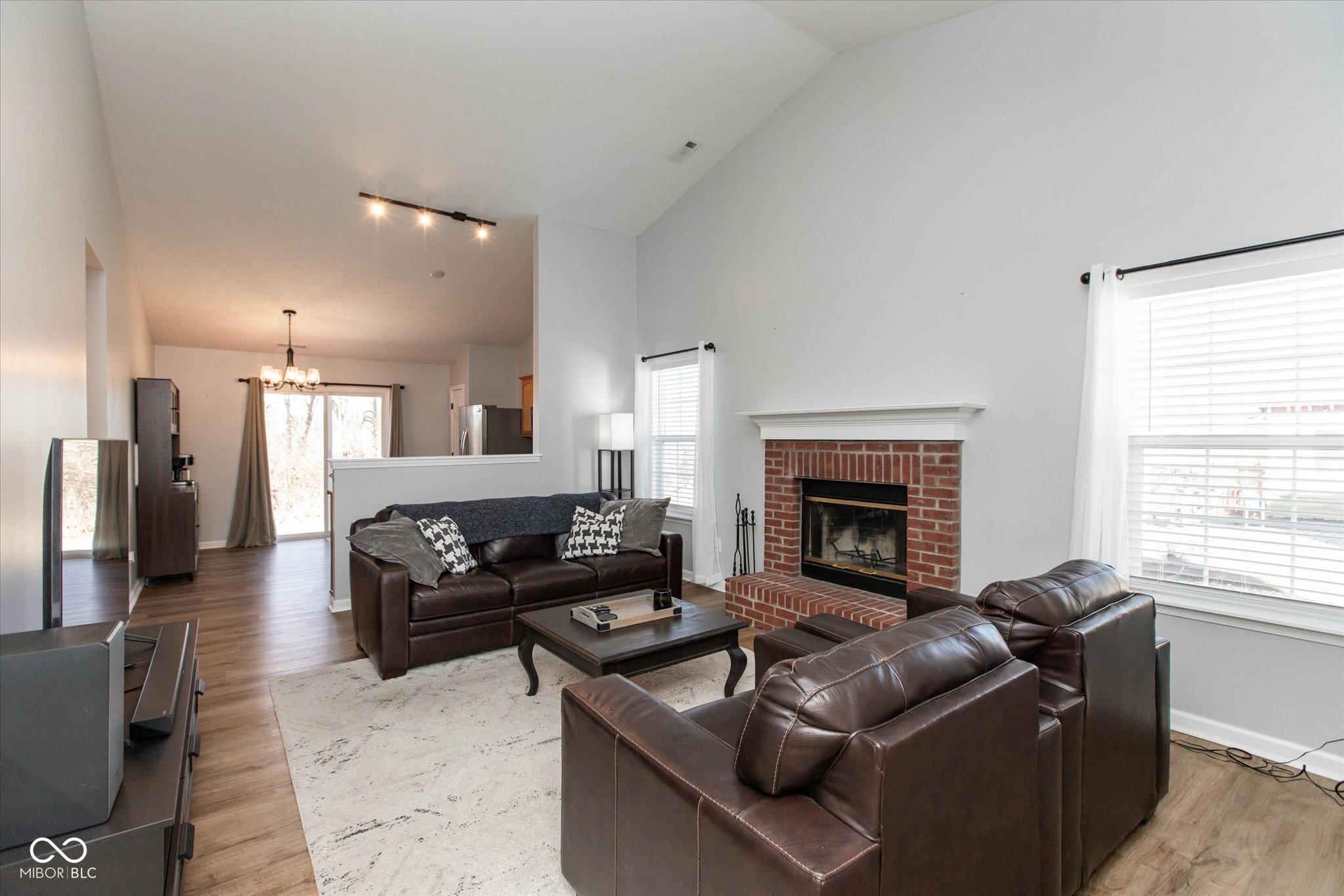 8552 Gainesville Drive